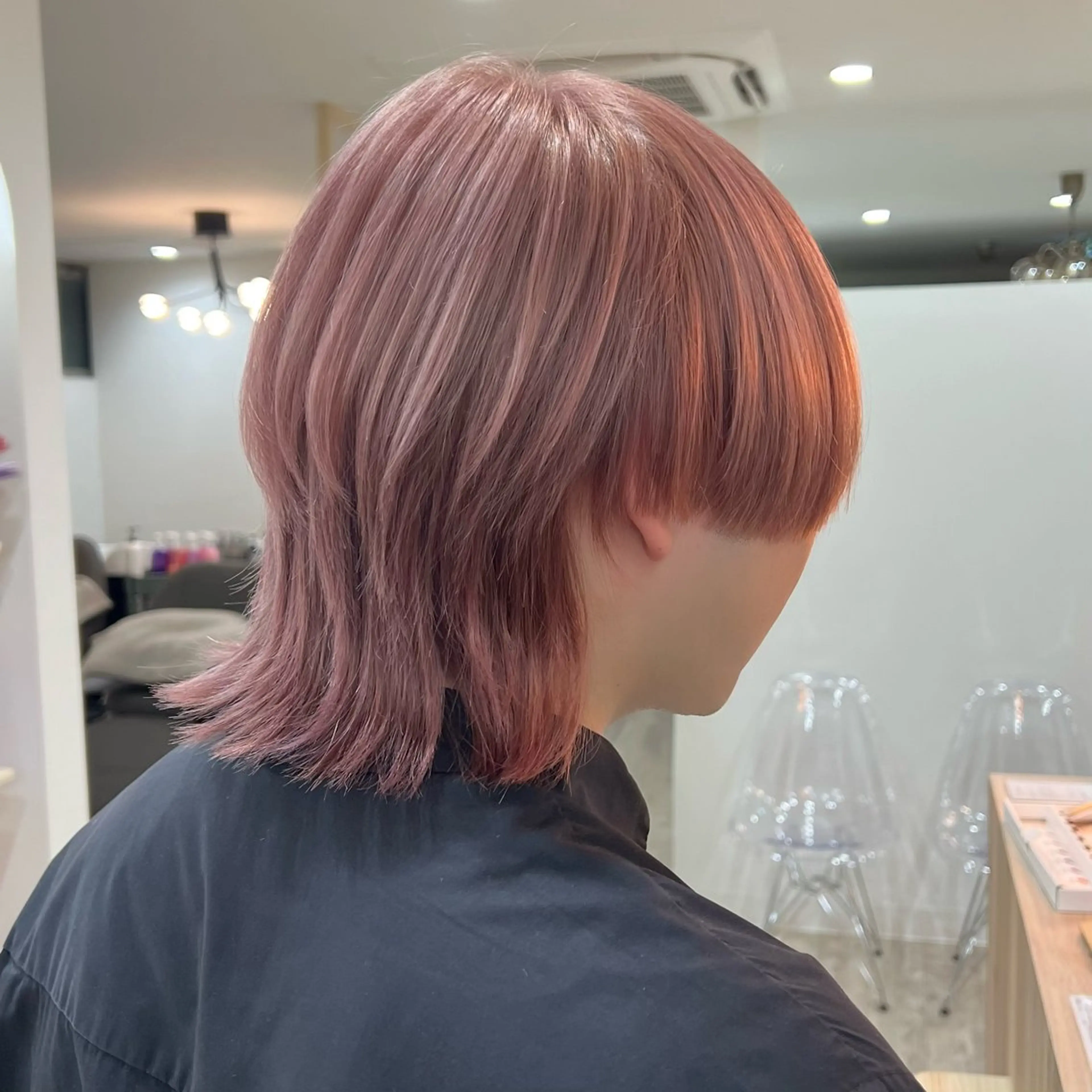 ミディアム カラー ベージュカラー ピンクカラー ピンクベージュ TOKI mahoのヘアスタイル