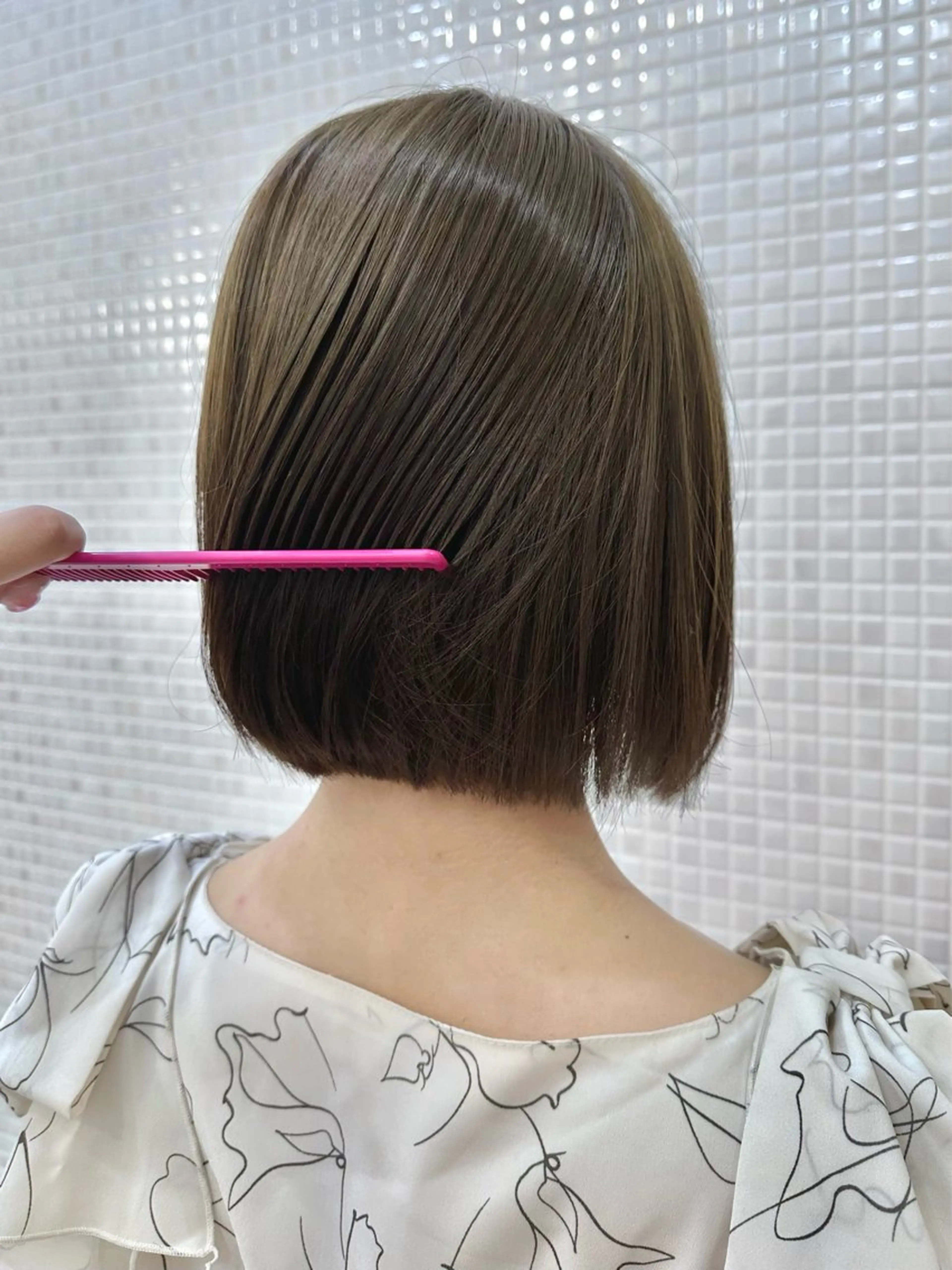 ミディアム ボブ カット ヘアカラー 韓国ヘア 🎀miku🎀のヘアスタイル