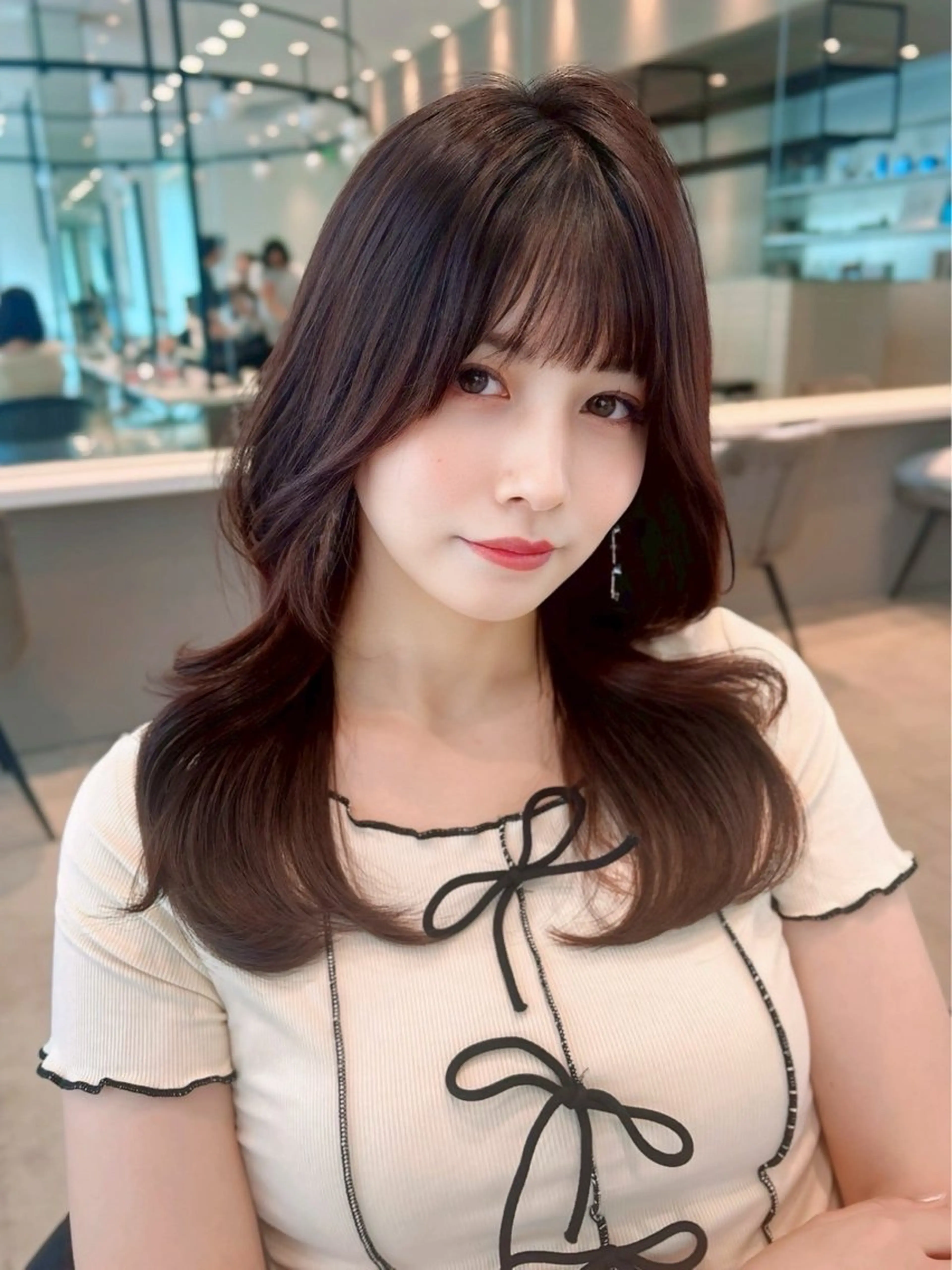 セミロング トリートメント 浅井 琥珀のヘアスタイル