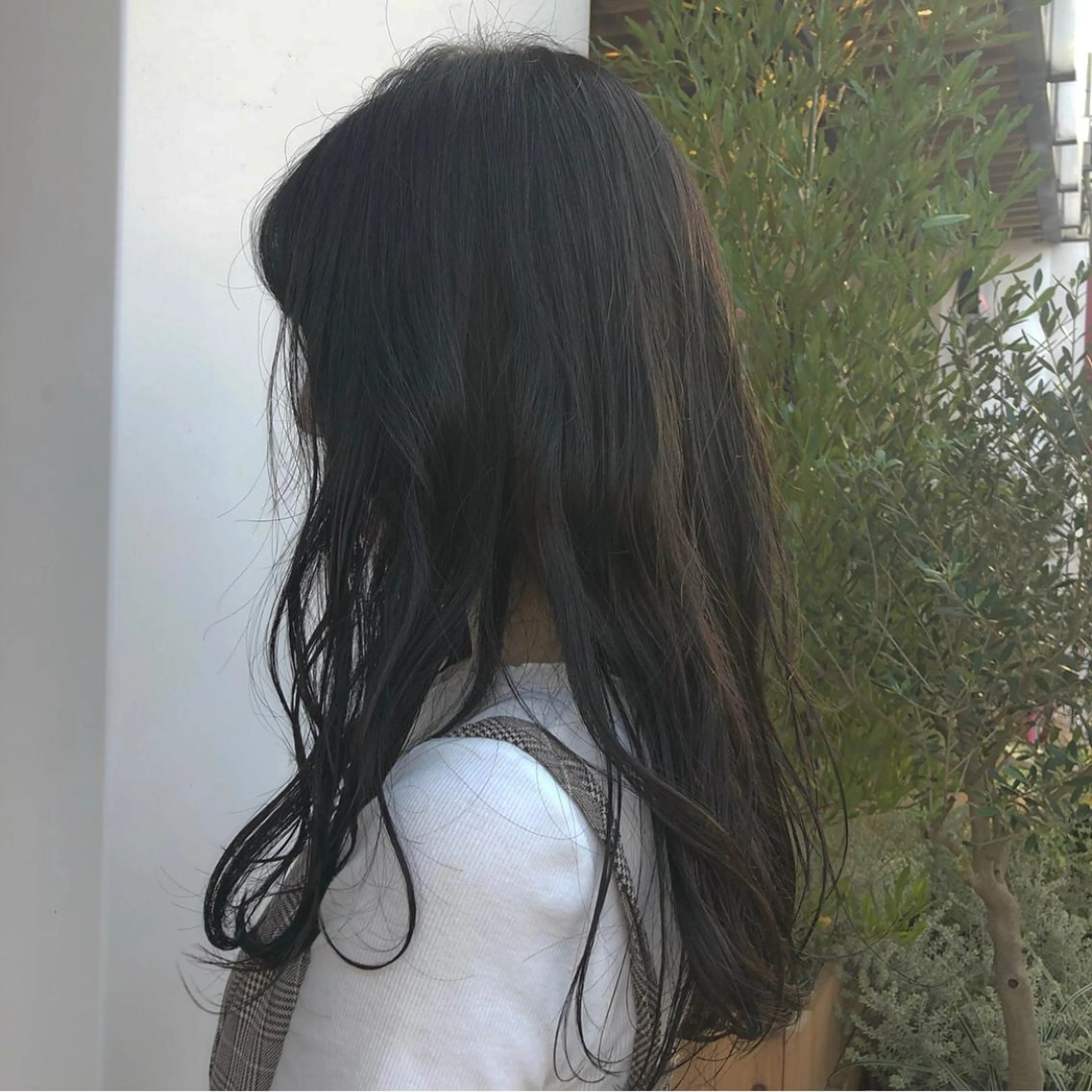 ロング カラー 古屋 花織のヘアスタイル