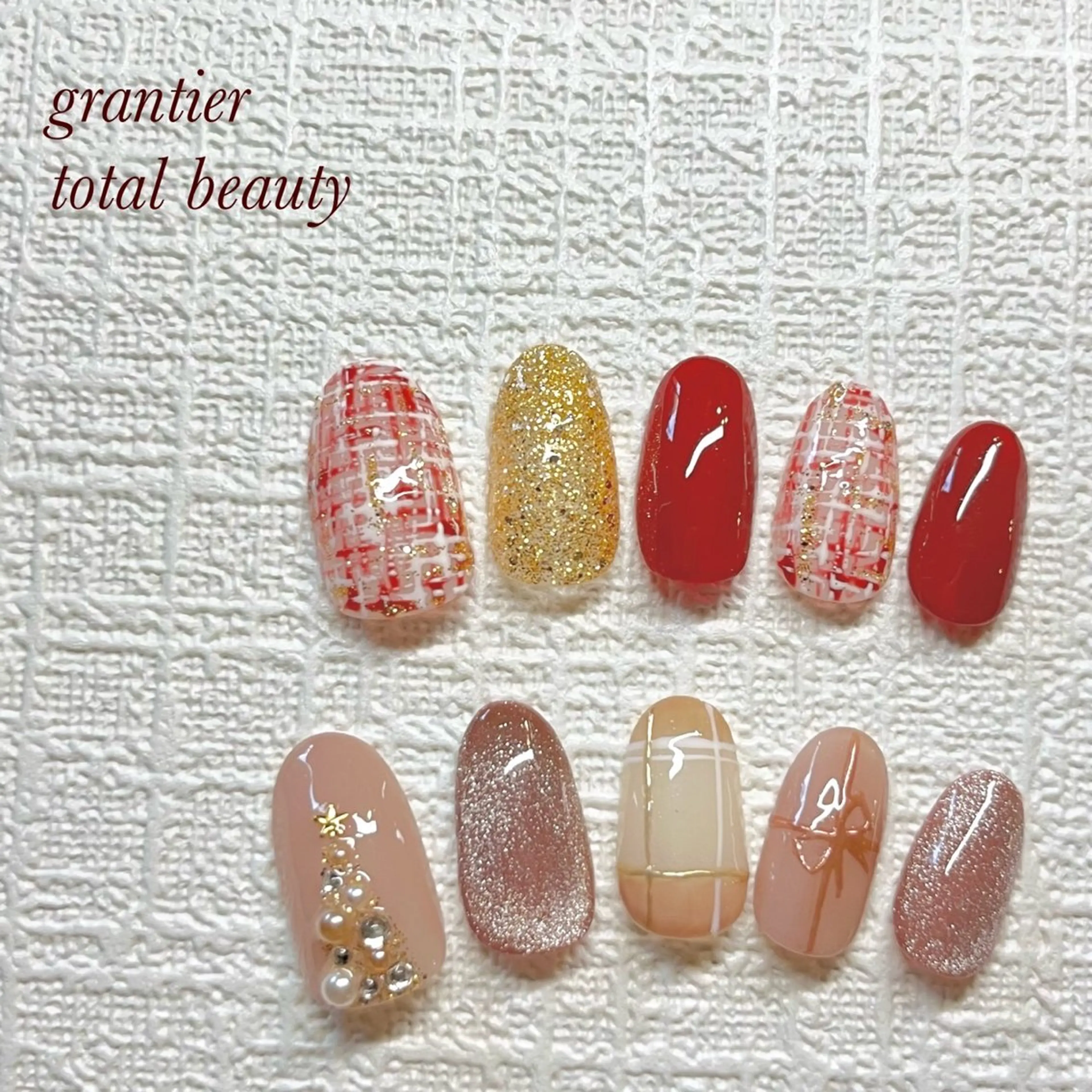 ネイル ストーンネイル ツイードネイル 冬ネイル クリスマス ハンドネイル grantier beautyのネイルデザイン
