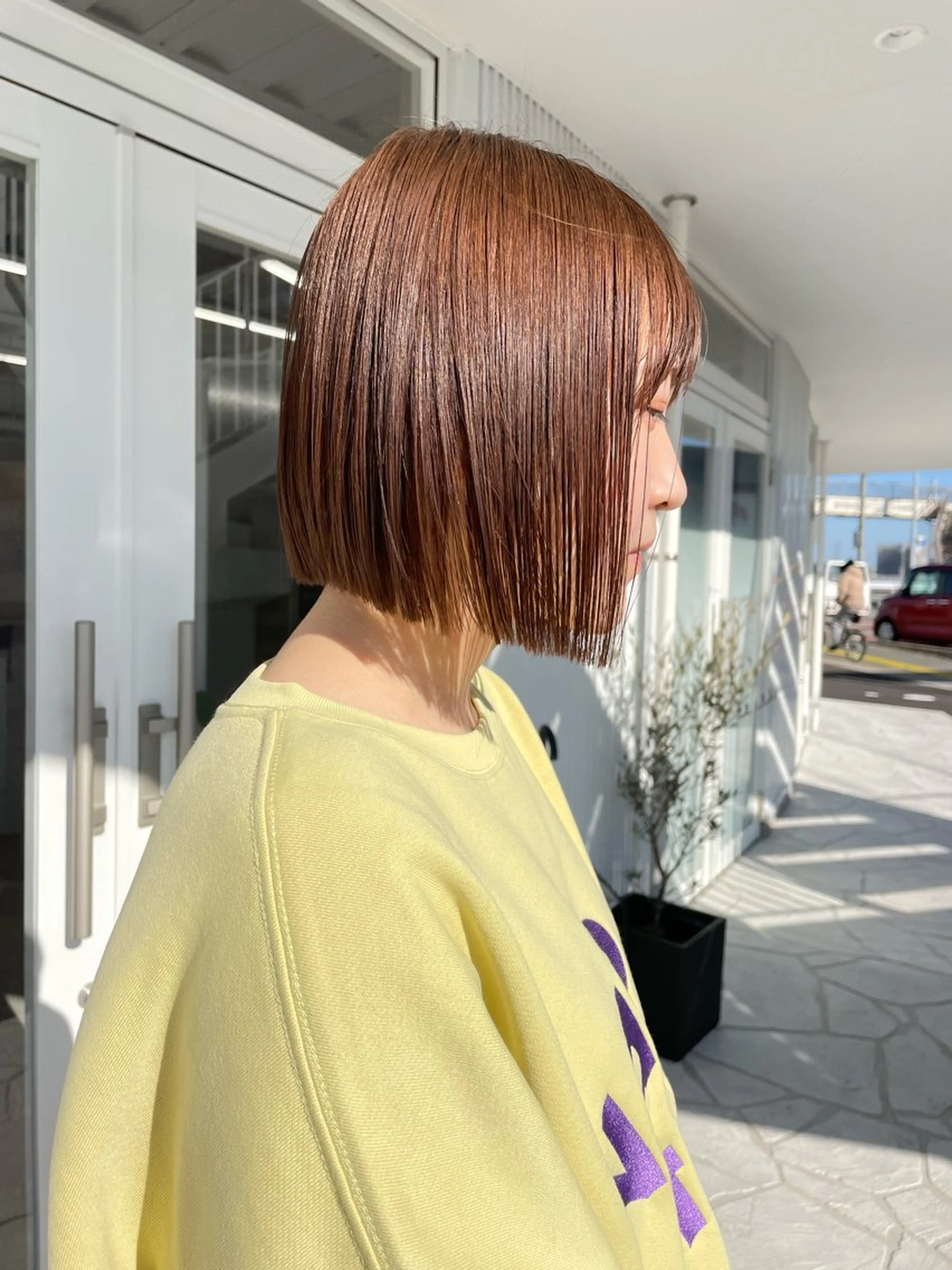 ショート カラー ベージュカラー 黒髪 ボブ 錦 茉李のヘアスタイル