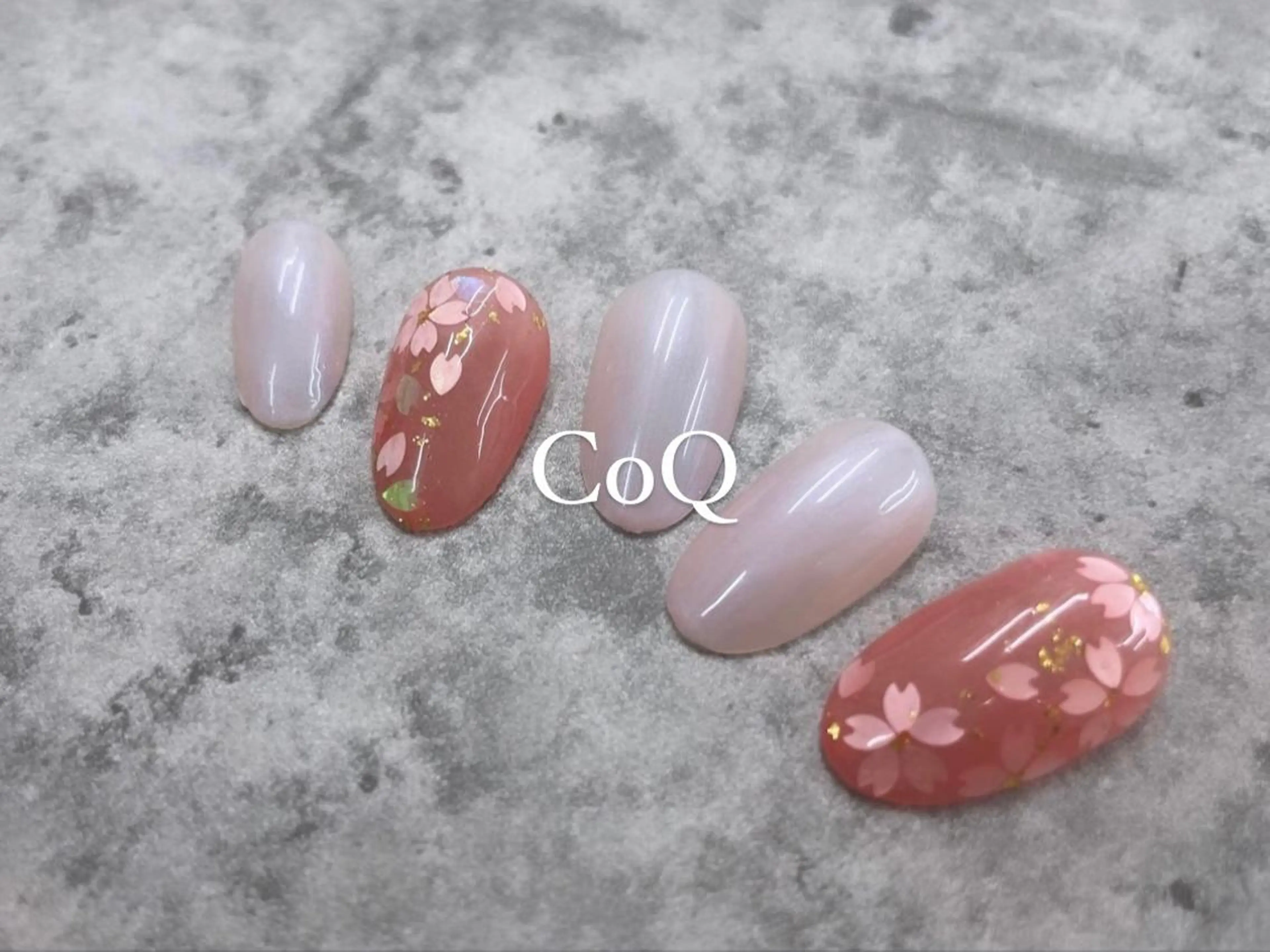 ネイル 桜ネイル ハンドネイル nail salon  Aym所属・nail salon Aymのネイルデザイン