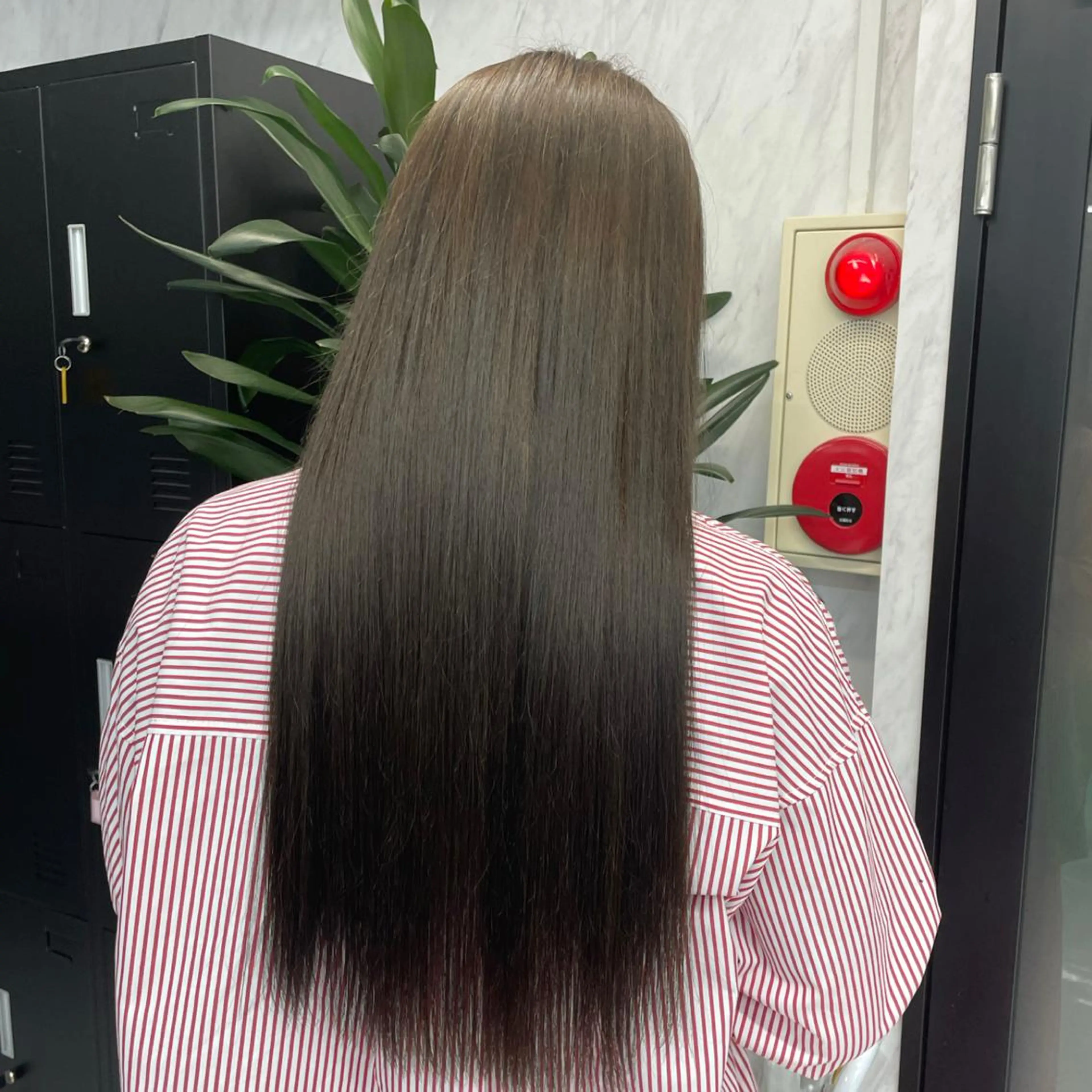カラー ベージュカラー オリーブベージュ Wehlen所属・透明感カラー🌟 keisukeのヘアスタイル