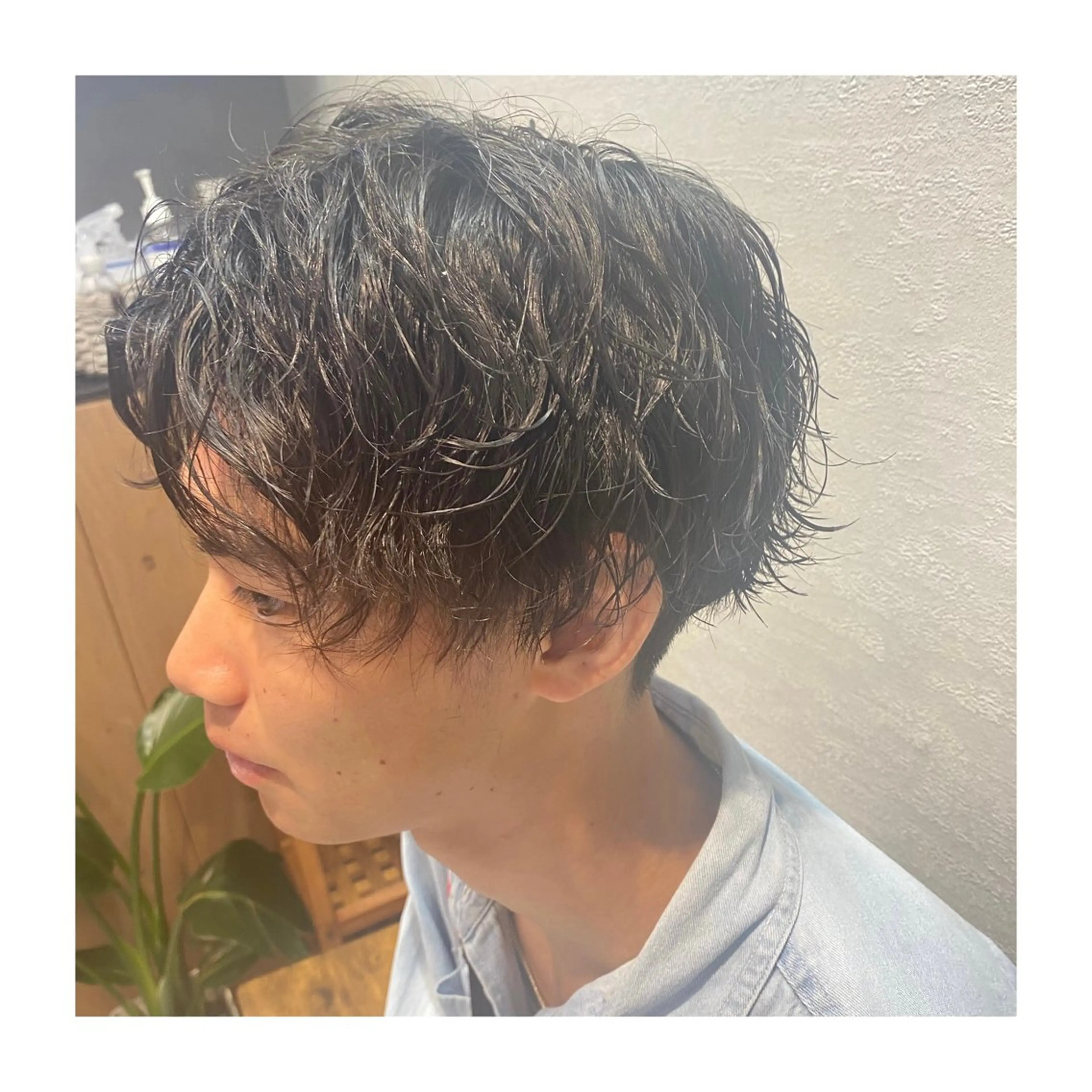 ショート パーマ メンズ メンズパーマ スパイラルパーマ 小國 綾かのヘアスタイル