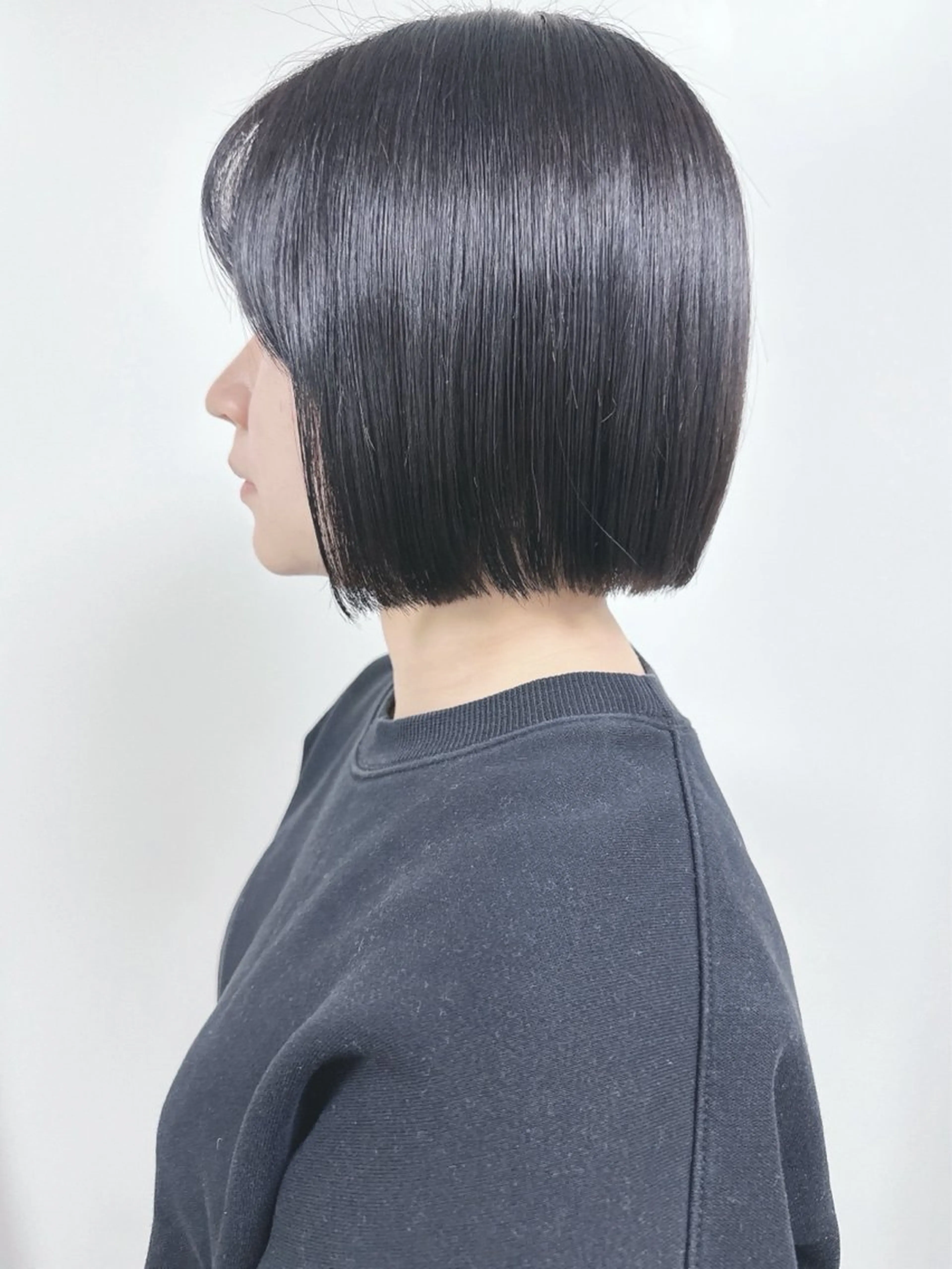 ショート とうい/パーマボブ/ くせ毛/丸みボブのヘアスタイル