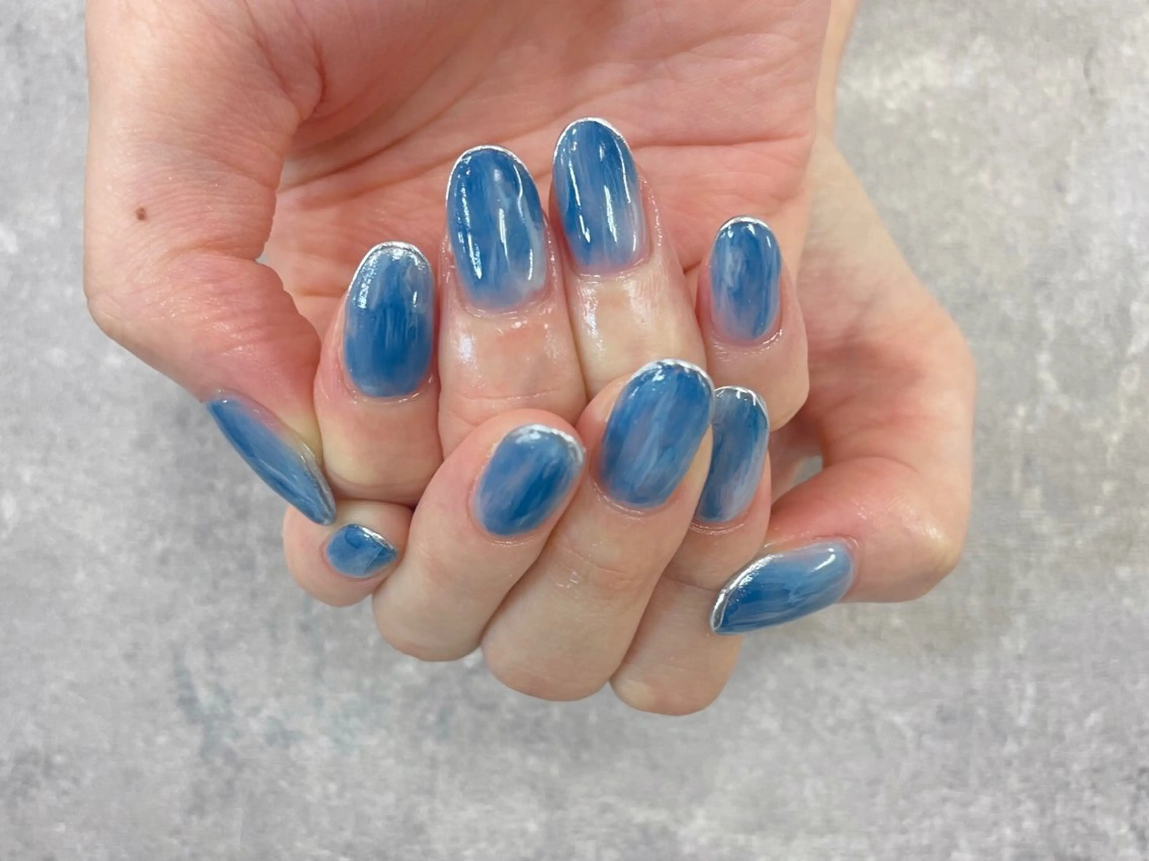 ネイル ブルー フレンチネイル ミラーネイル ニュアンスネイル ハンドネイル foglia❁﻿. ⌇﻿imamuraのネイルデザイン