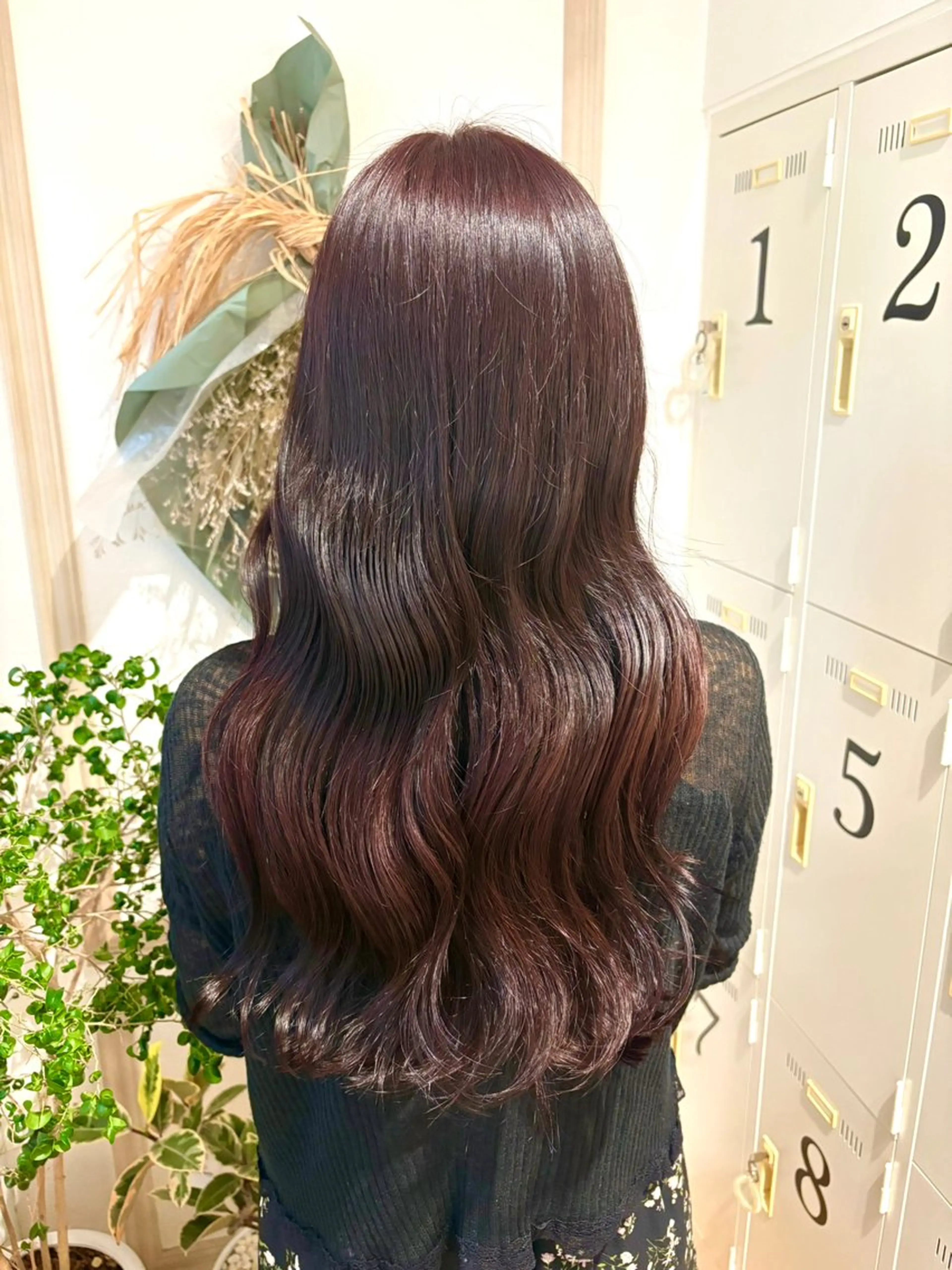 ロング ヘアカラー merc.🧸🫧 平山莉子のヘアスタイル