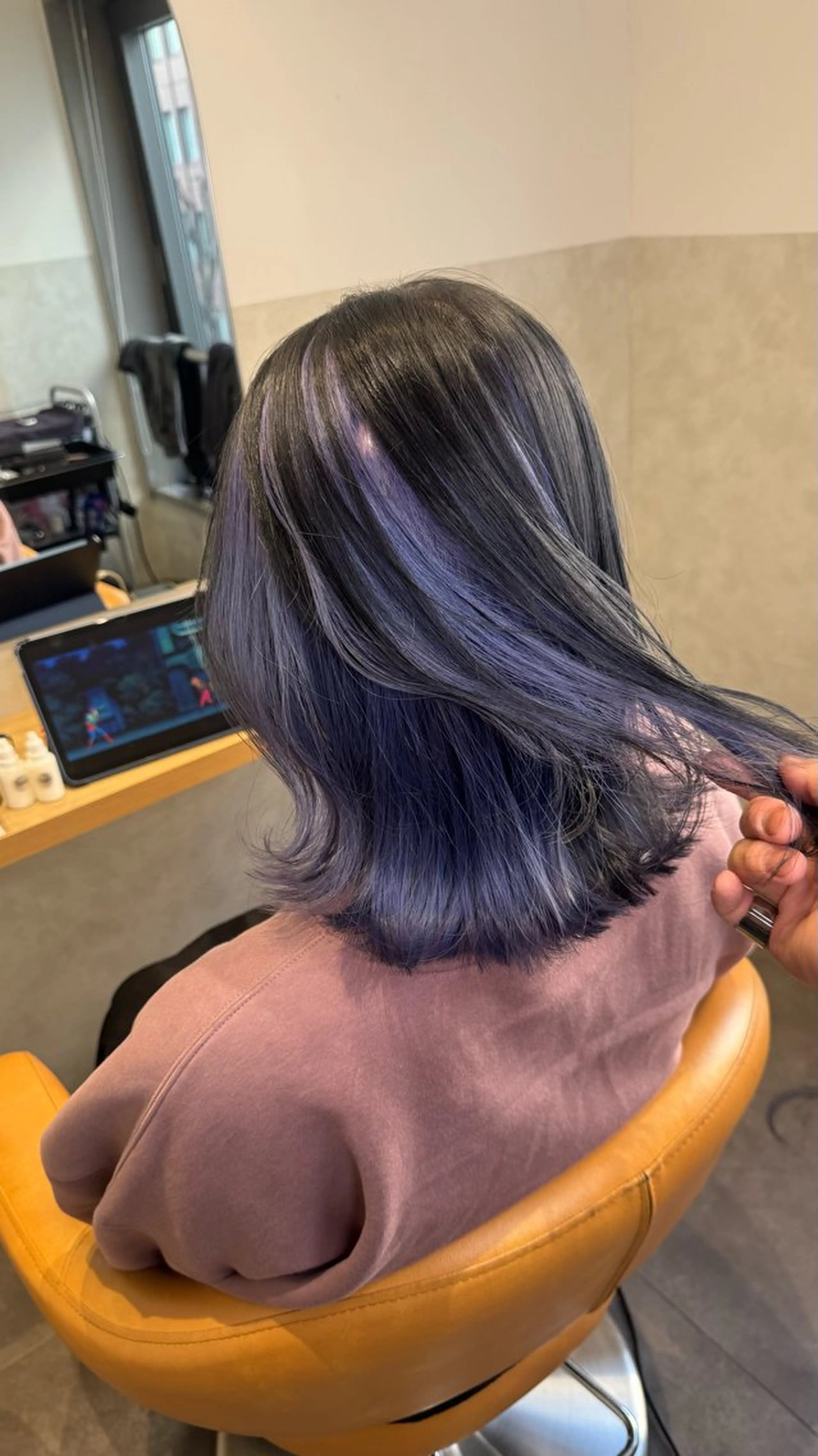ミディアム カラー SALOWIN札幌大通り所属・札幌ハイトーン/ ブリーチカラー/ドイのヘアスタイル