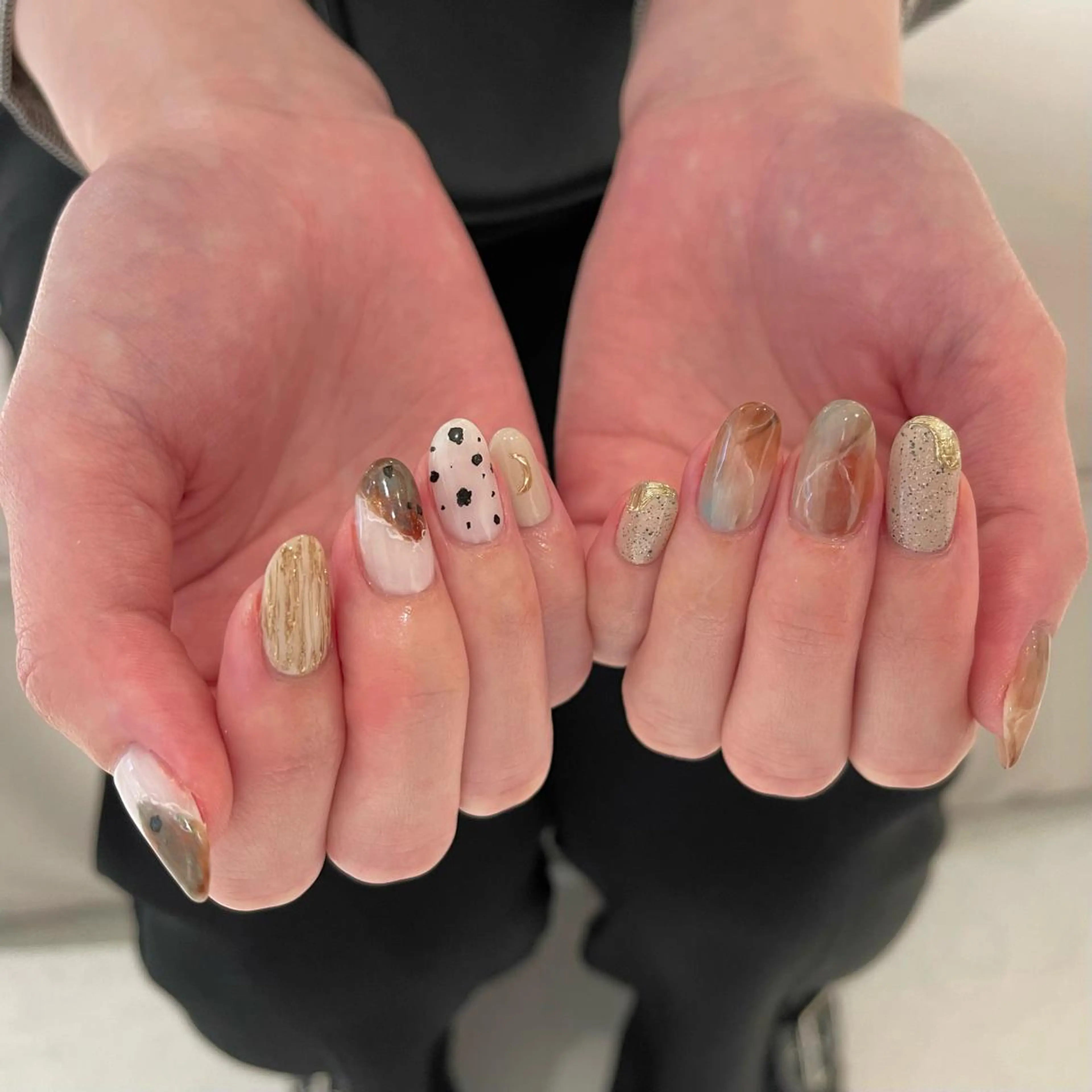ネイル ハンドネイル ハンドケア esby Loely MIZUKIのネイルデザイン