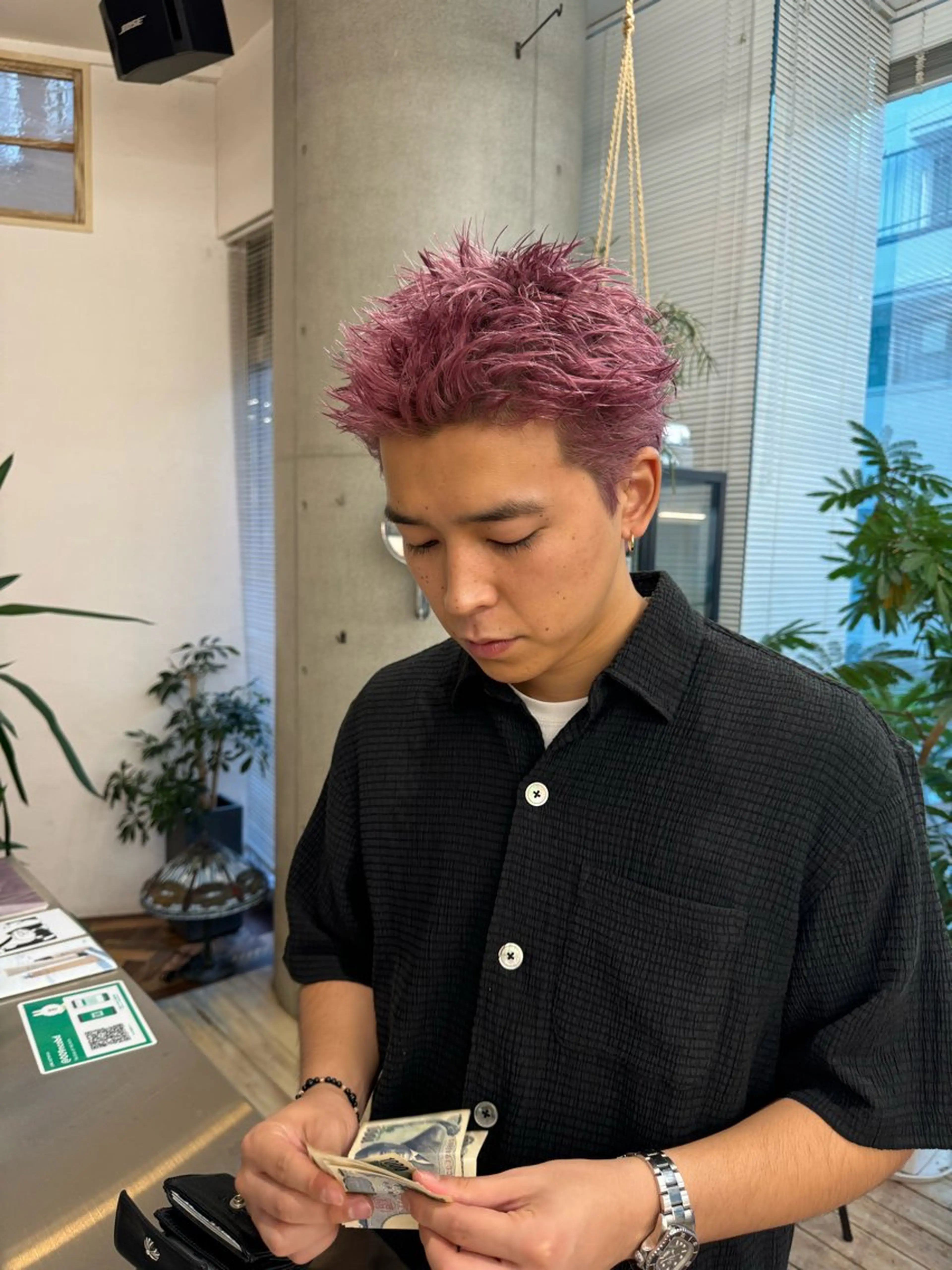 ショート カラー カット ヘアカラー TRUCKIN UP THE PATH所属・さとう けんたのヘアスタイル