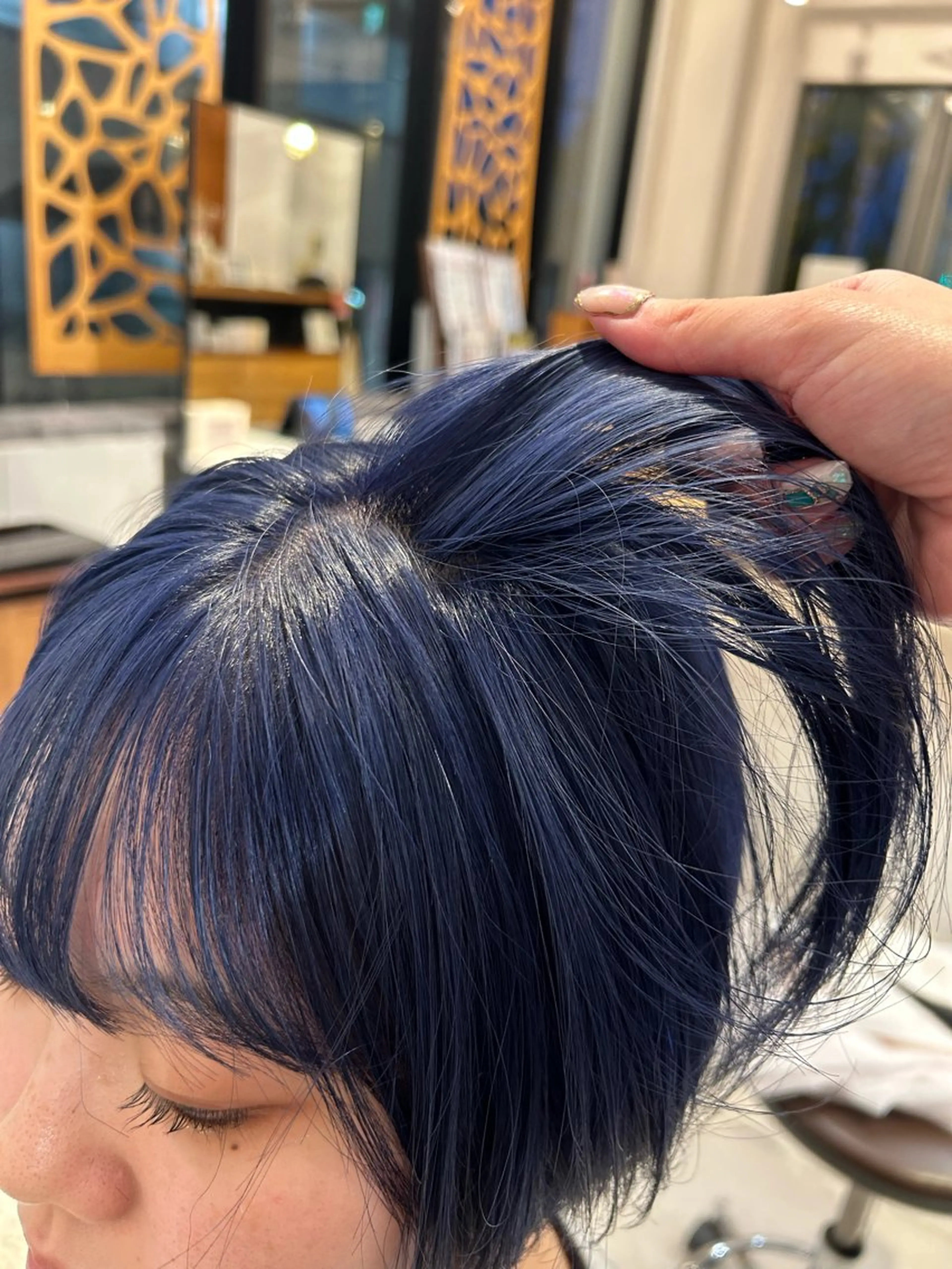 ショート カラー ブルーカラー ブルーラベンダー ラベンダーカラー ヘアカラー トリートメント 艶カラー/耳つぼ/ 浴衣着付け/渡辺奈緒のその他イメージ