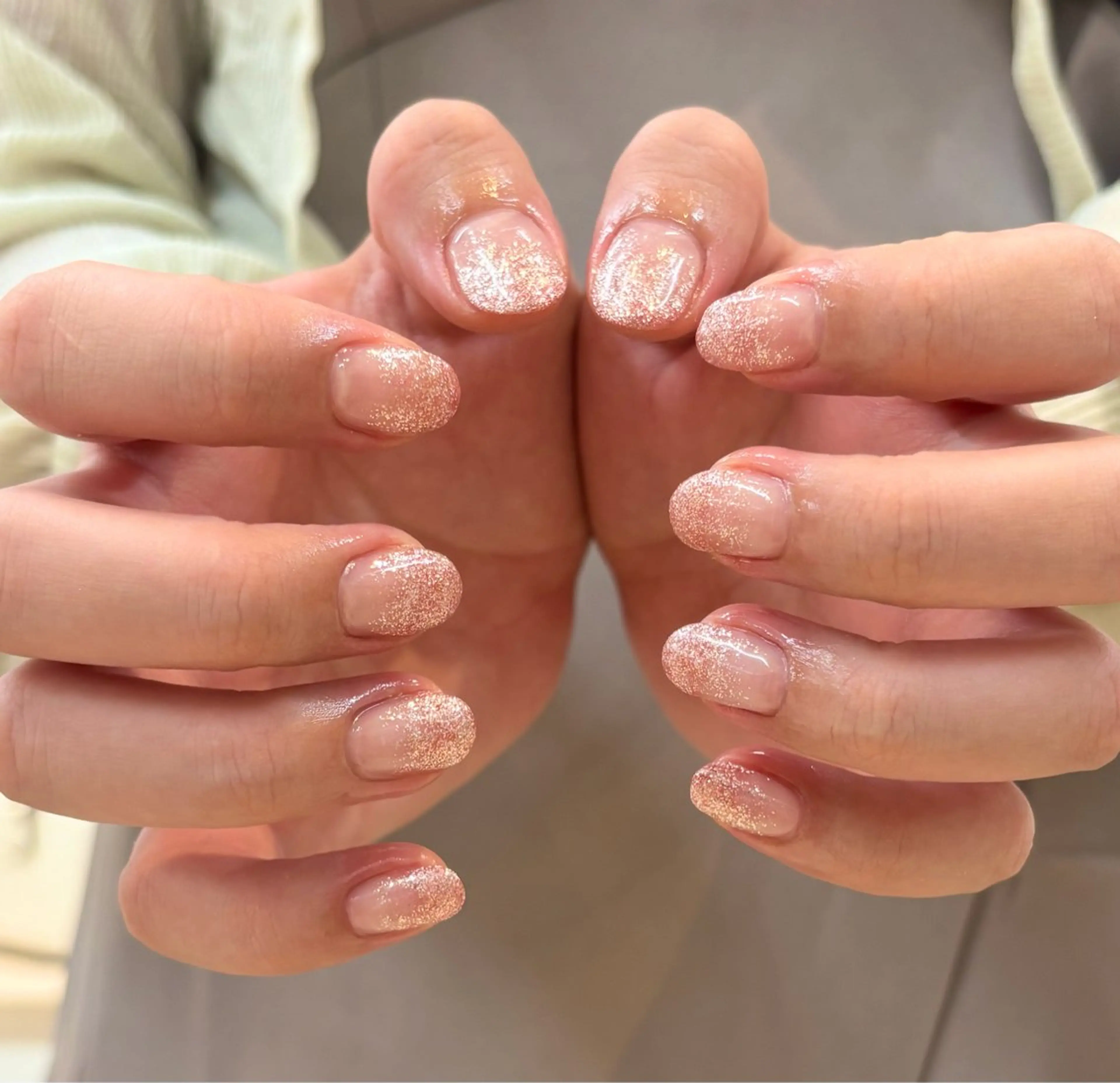 ネイル グラデーション ラメ(グリッター) ラメグラデーション ai nailのネイルデザイン