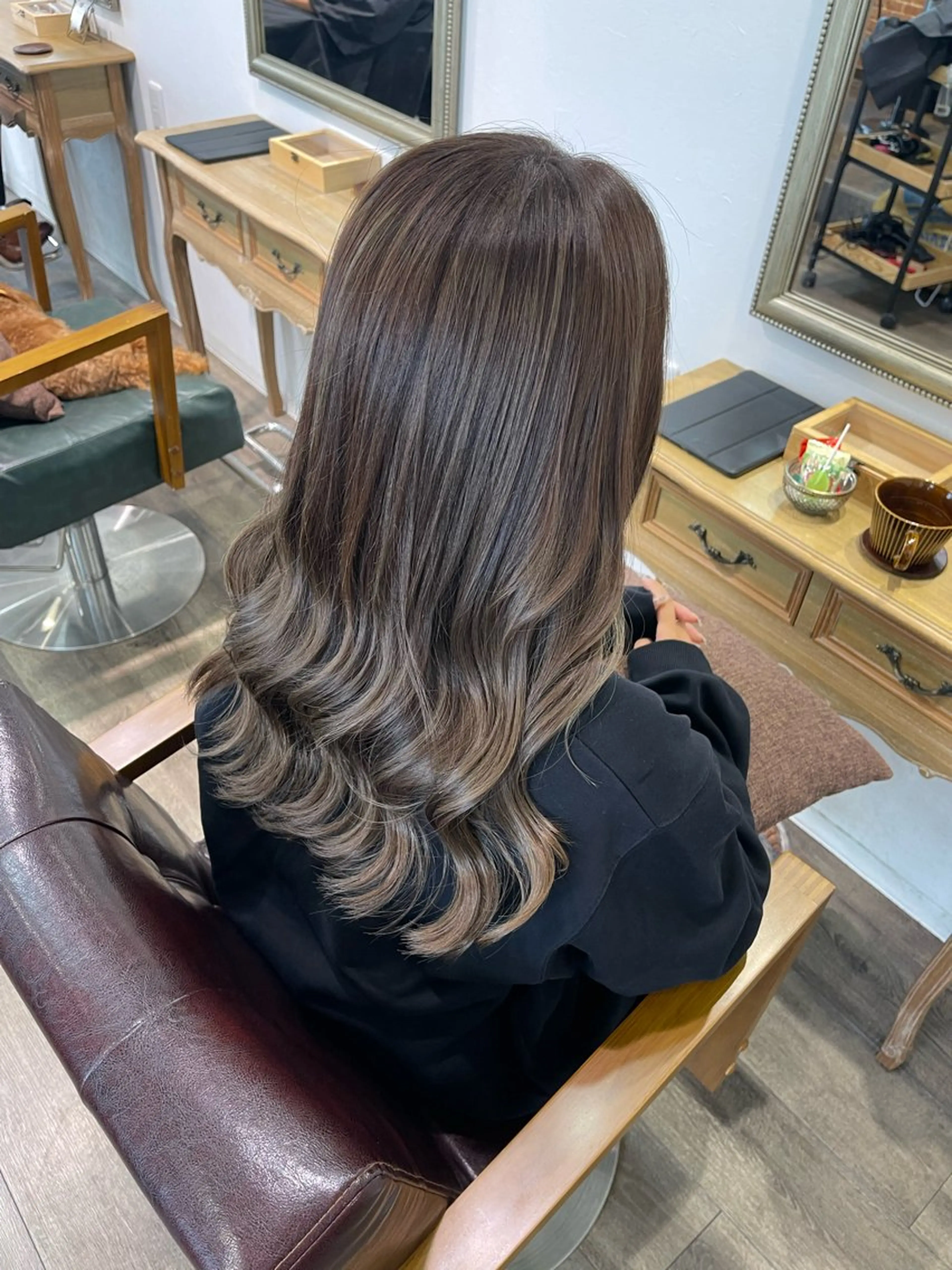 ロング カラー ヘアカラー Felice Erikaのヘアスタイル
