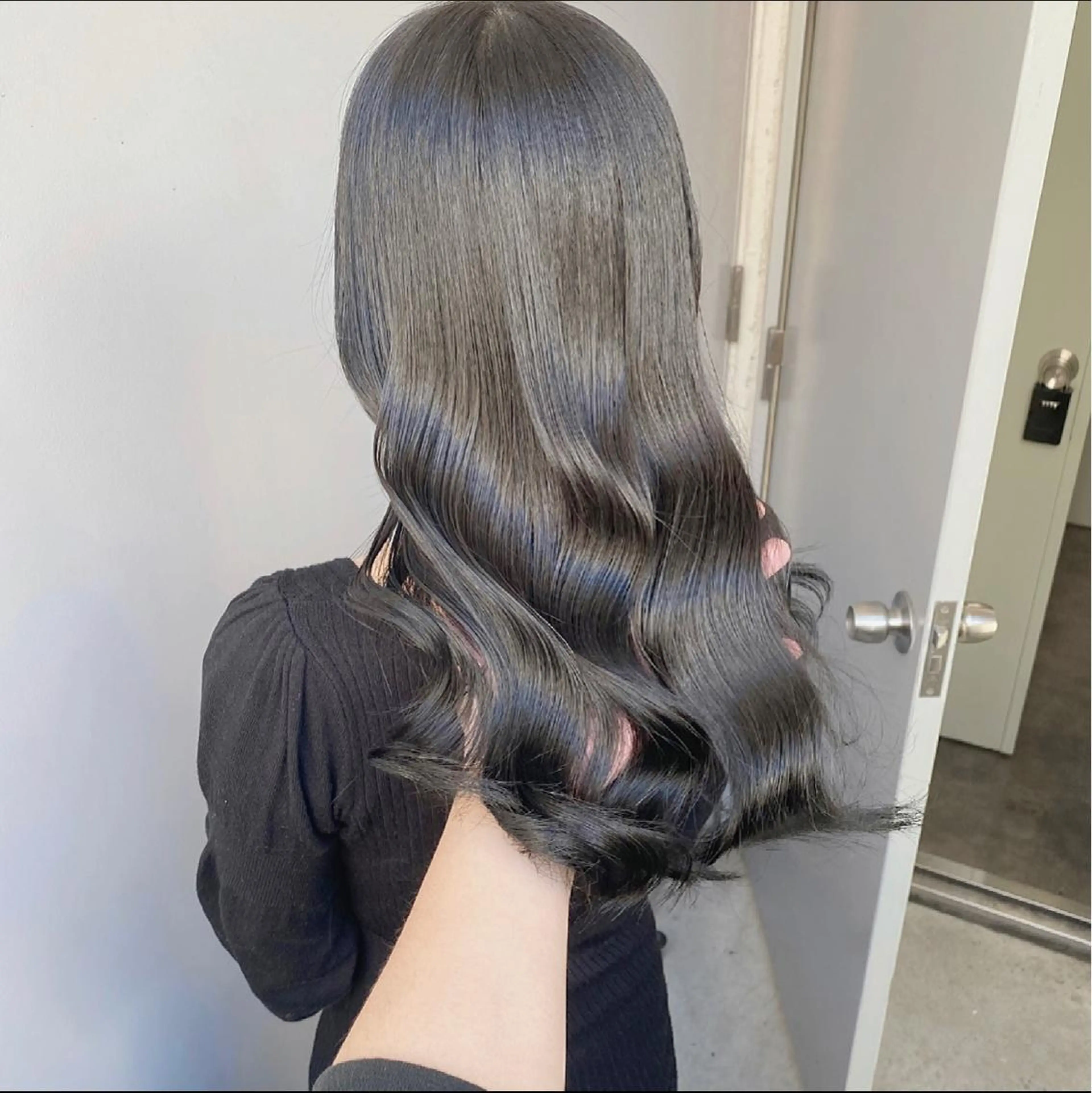 ロング 🦋肌馴染み抜群 ダブルカラー🦋のヘアスタイル