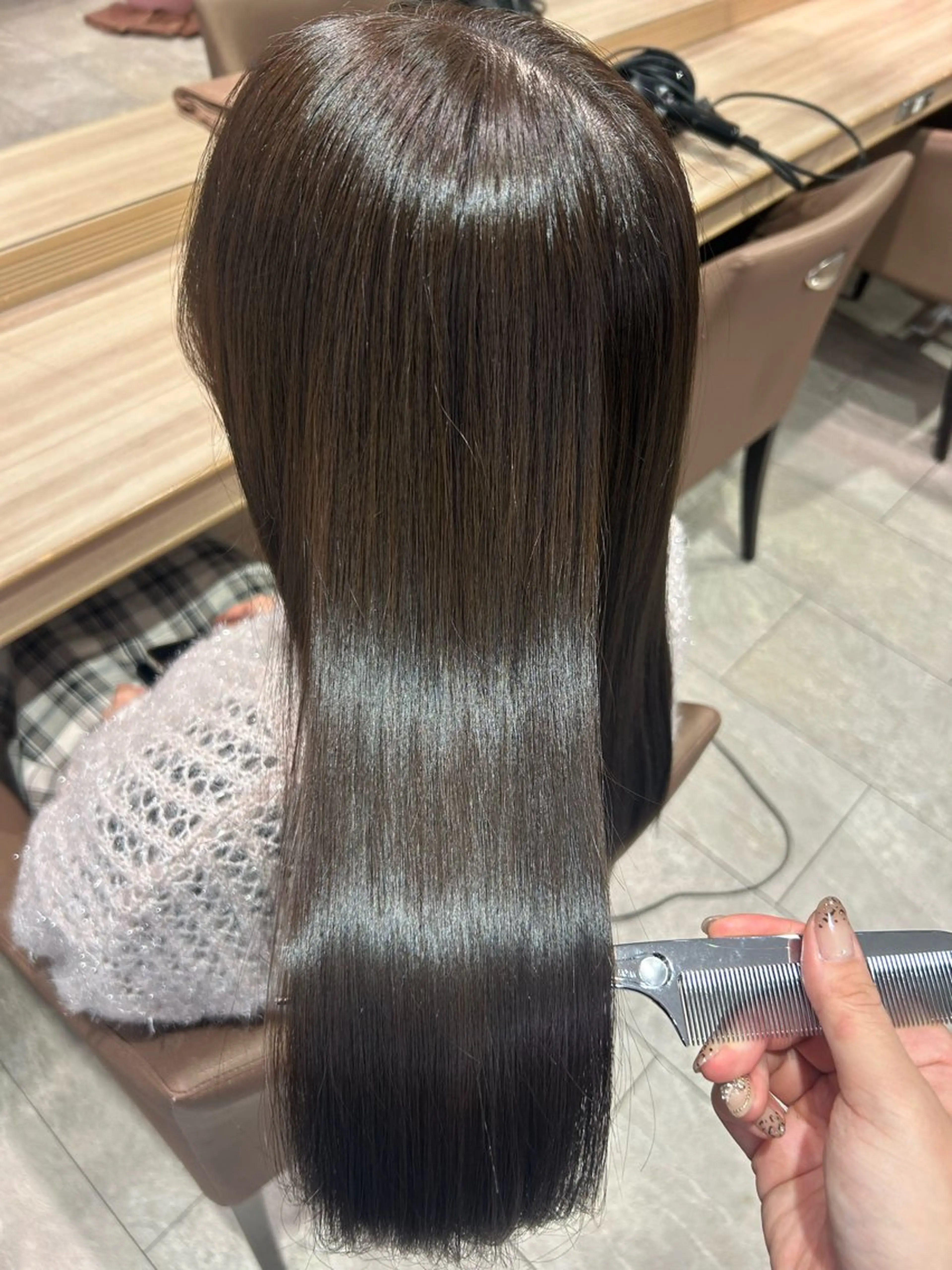 ロング カット 縮毛矯正 トリートメント 🫧ྀི髪質改善 🫧ྀི井上華のヘアスタイル