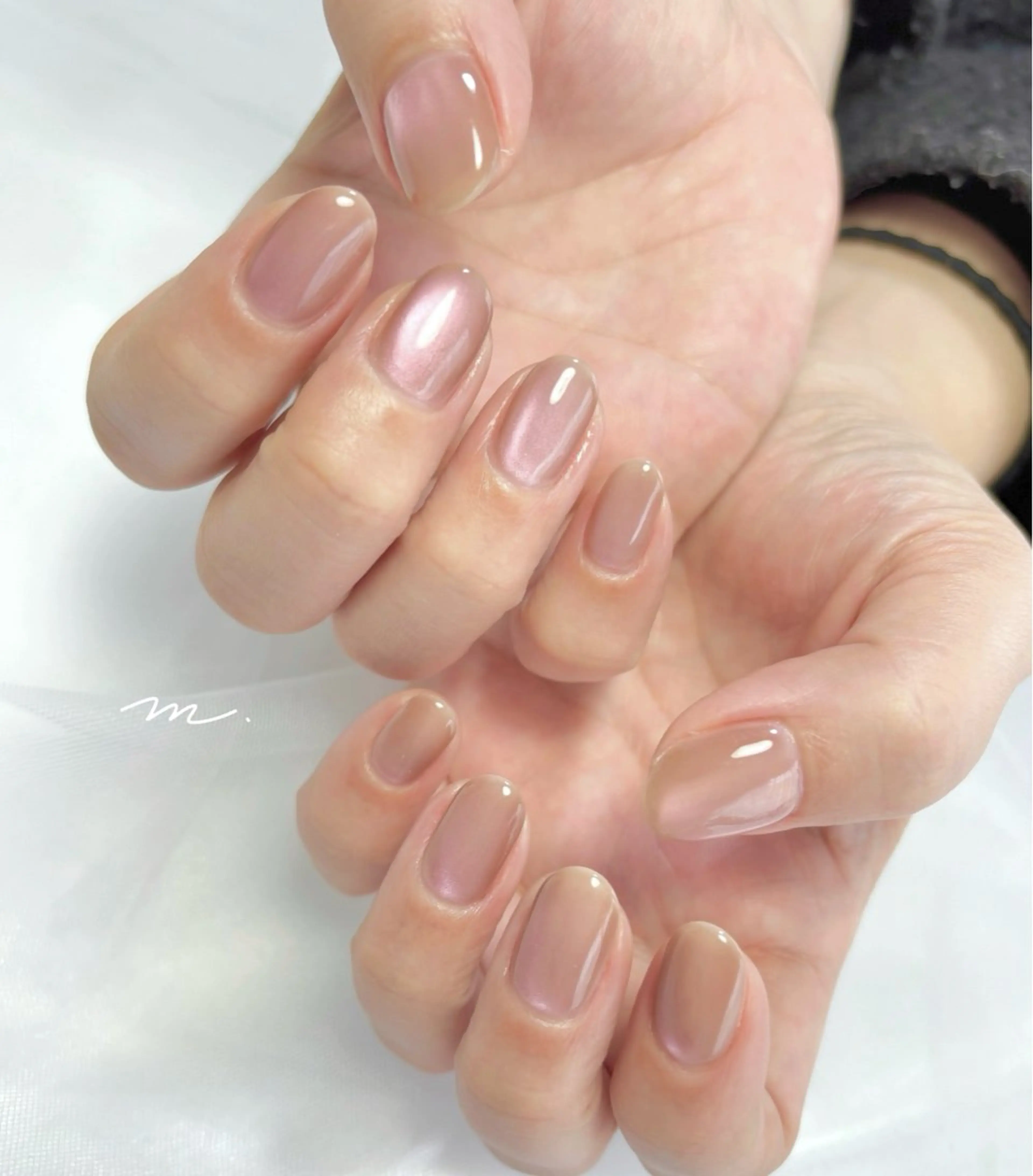 ネイル 氷ネイル・うるうるネイル マグネットネイル ハンドネイル Mare nailのネイルデザイン