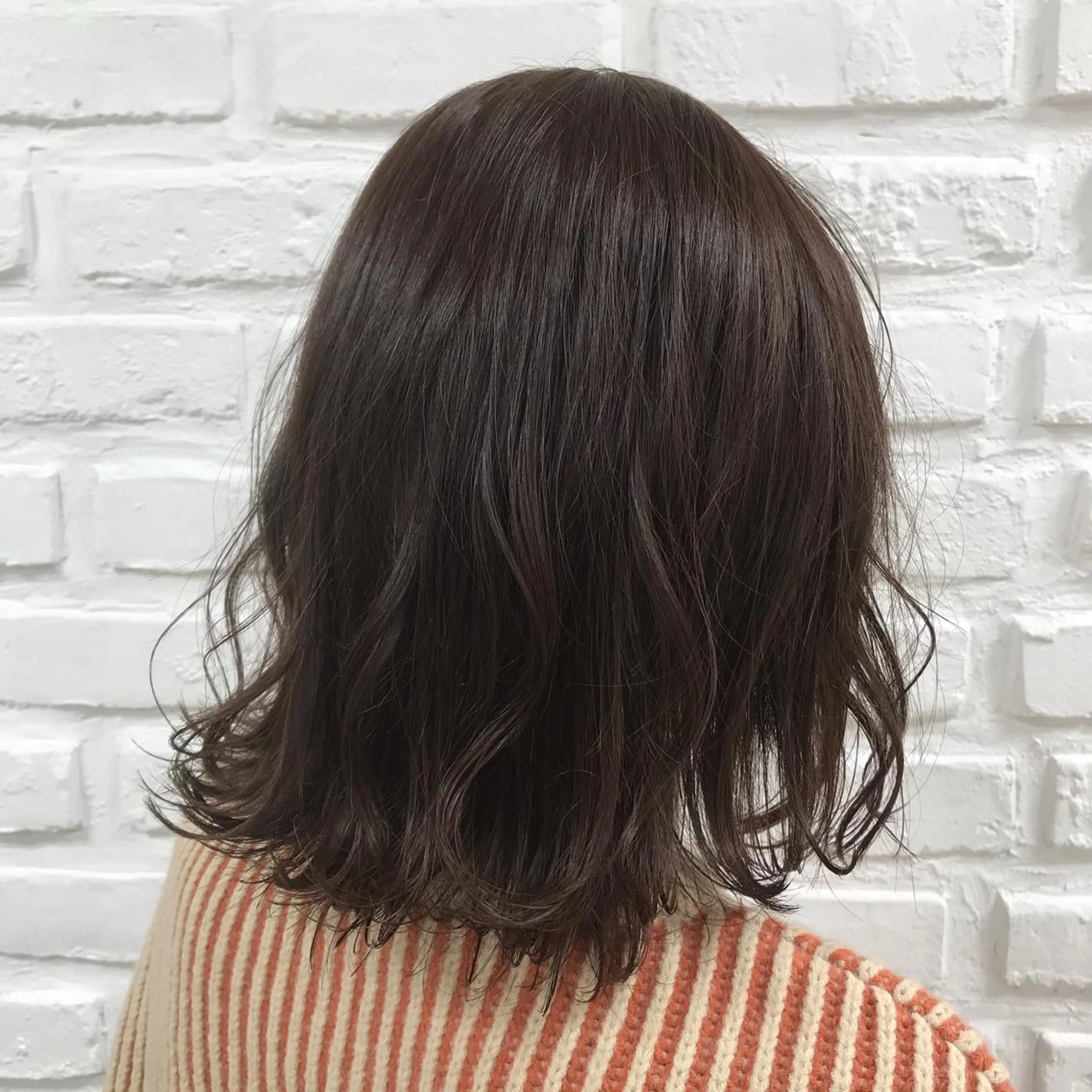 ミディアム カラー ミディアムパーマ ベージュカラー ピンクカラー ピンクベージュ ボブ カット ヘアカラー トリートメント 暖色カラー🌹 中山由梨のヘアスタイル