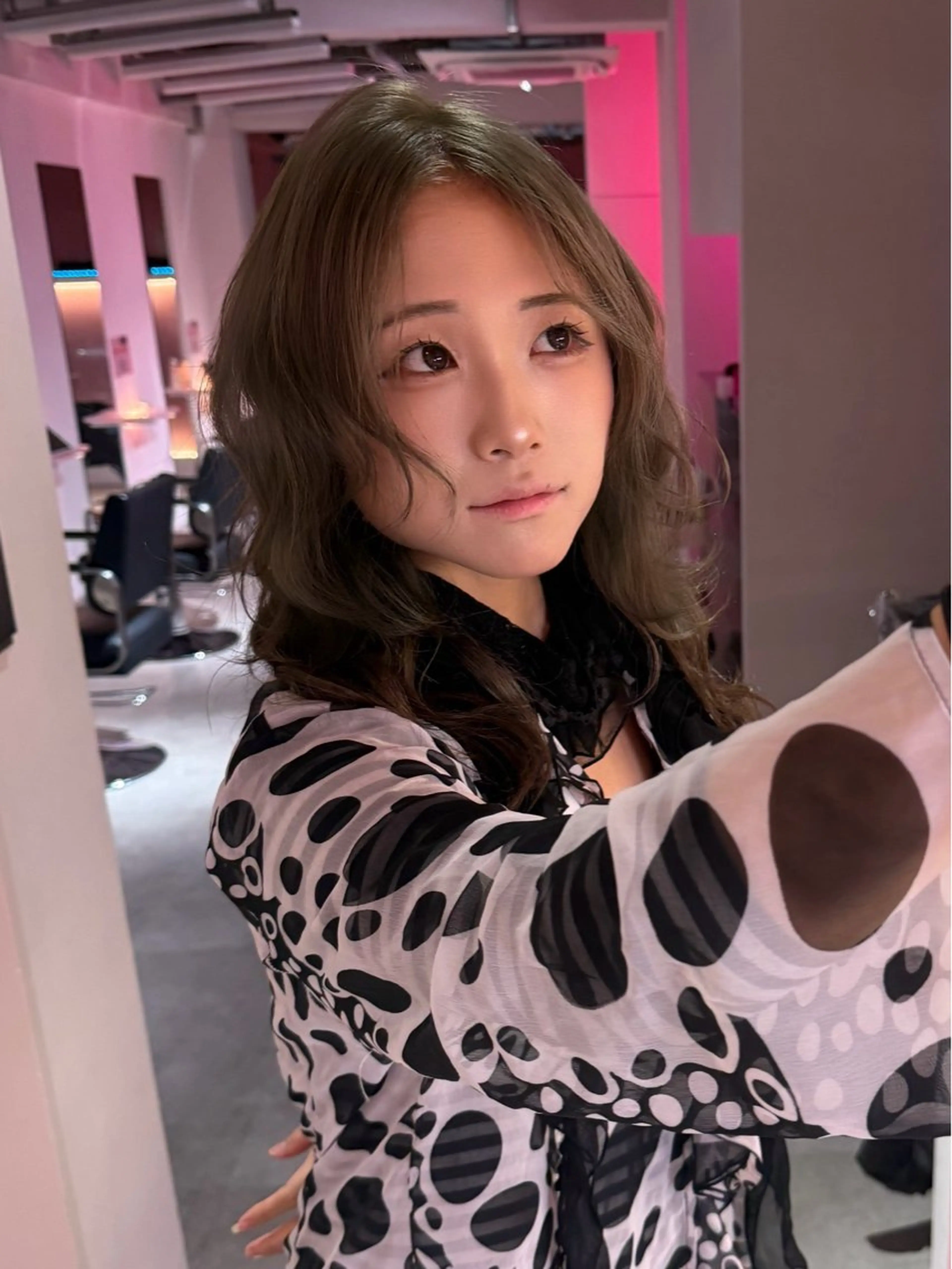 セミロング カラー ベージュカラー オリーブベージュ ヘアカラー トリートメント ブリーチカラー 特化/MAHIROのヘアスタイル