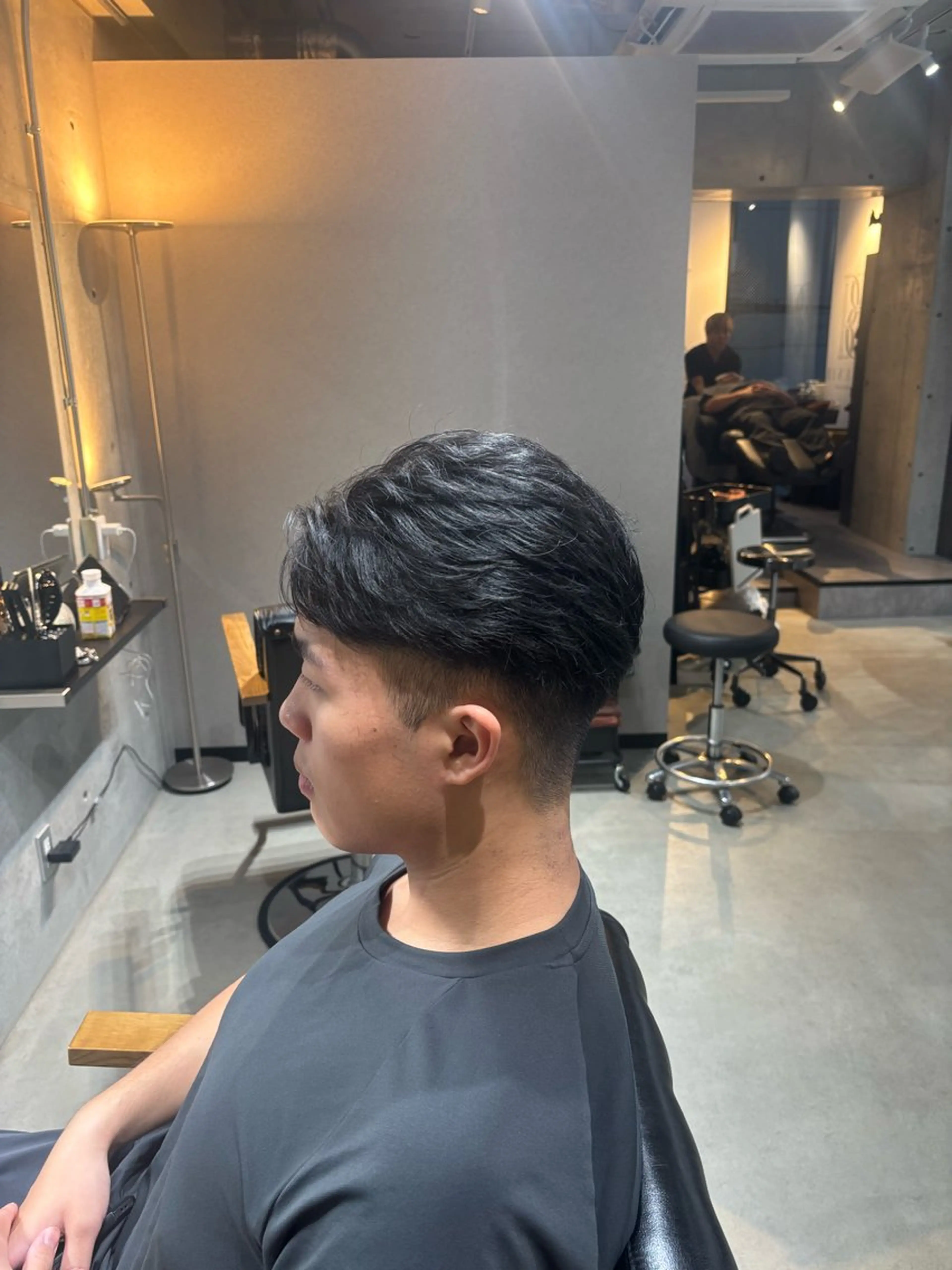 パーマ メンズ メンズショート カット 心斎橋シャドウパーマ メンズウルフ高森蓮のヘアスタイル