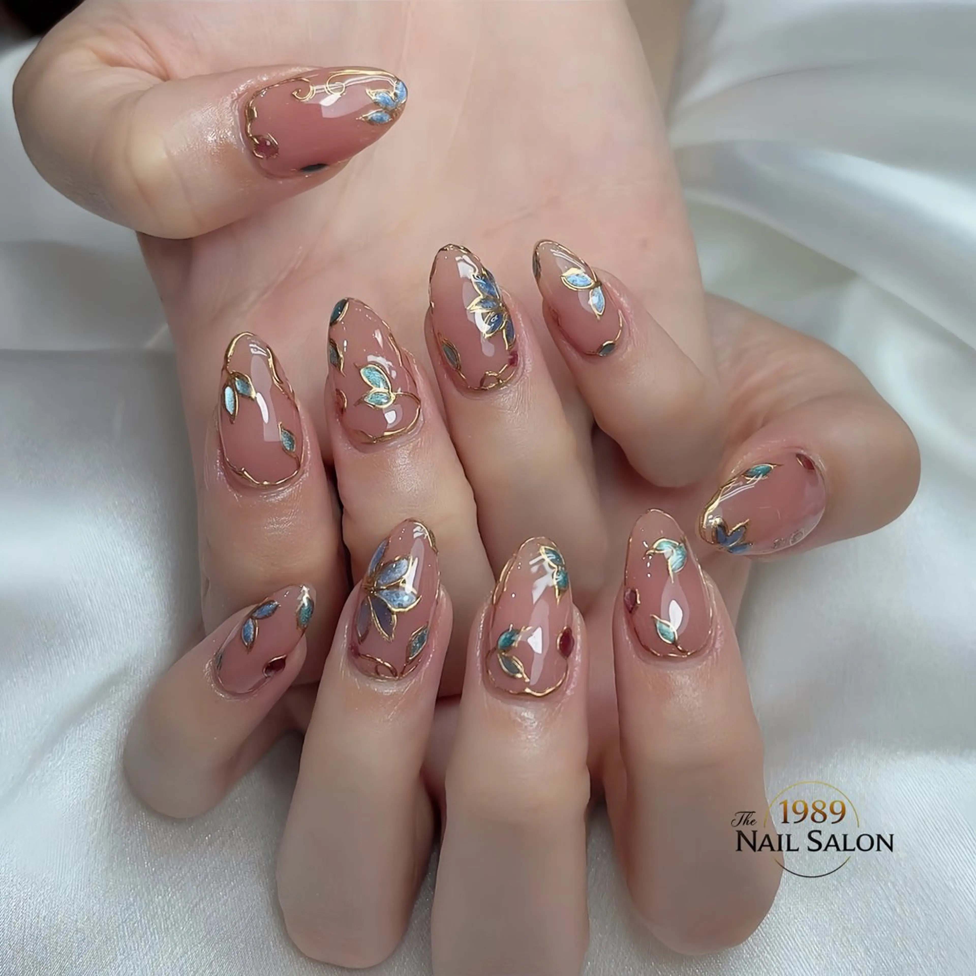 ネイル ハンドネイル The 1989 Nail Salonのネイルデザイン