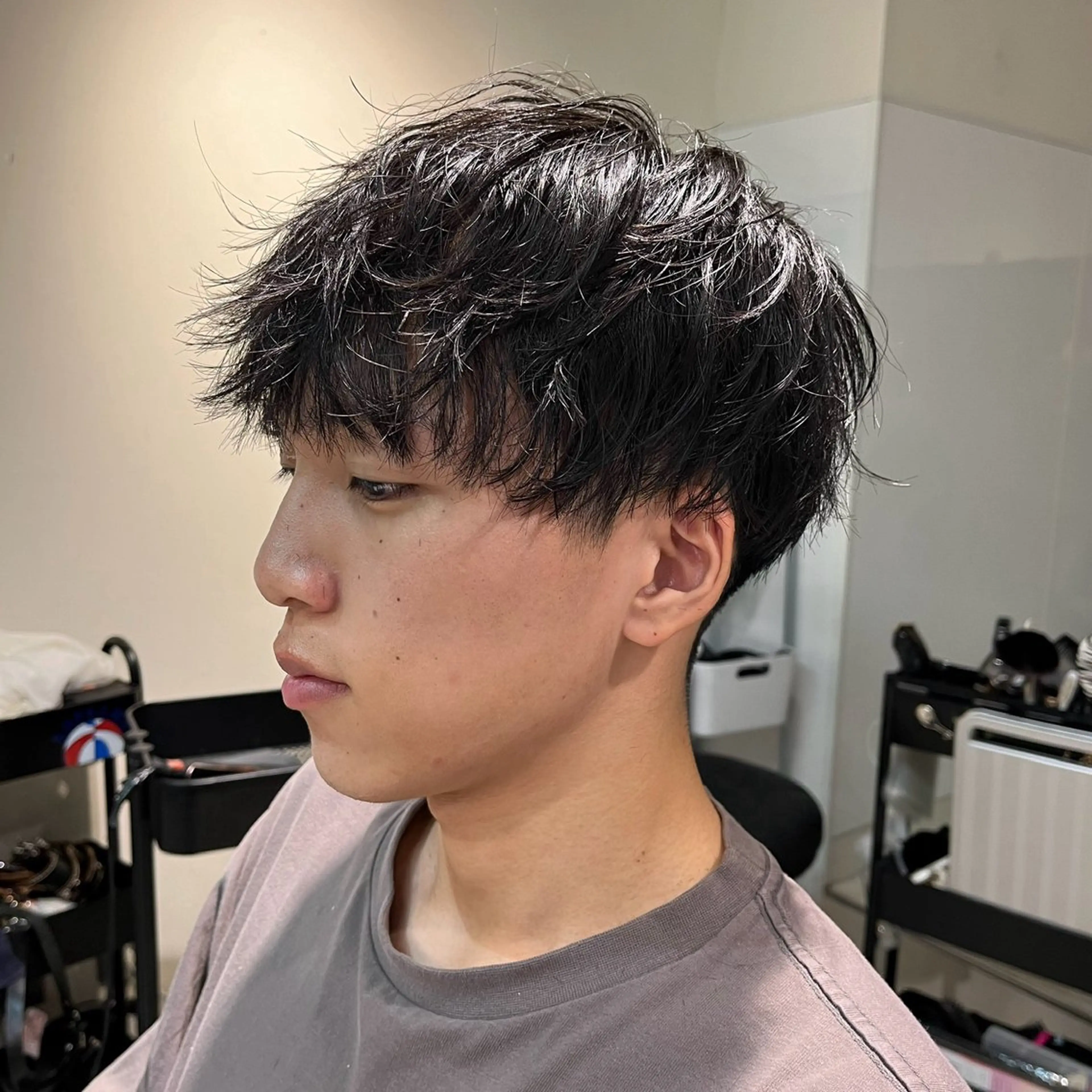 メンズ マッシュ カット フェザーパーマ🌙 毛流れ yuzukiのヘアスタイル