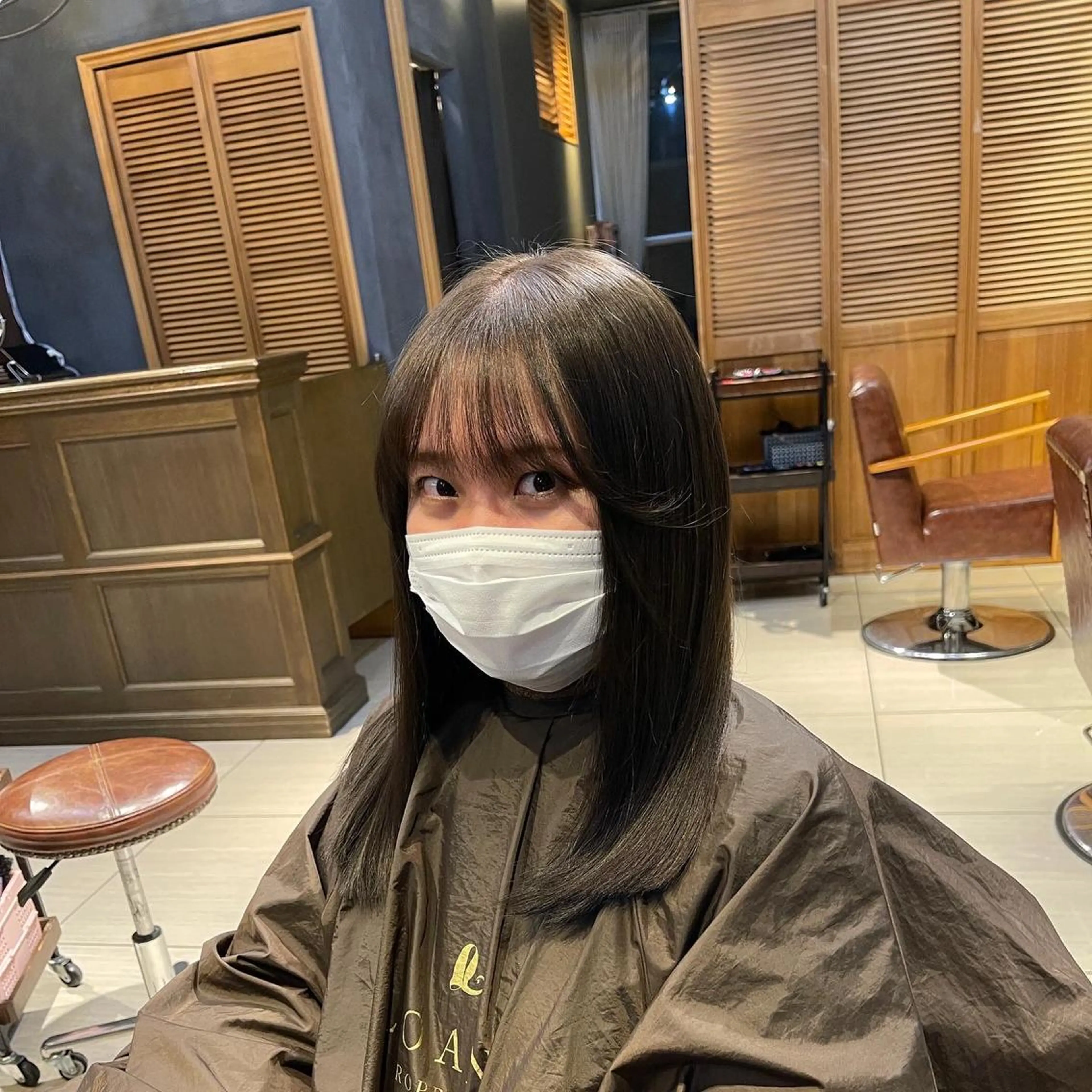 セミロング ピンクブラウン くびれヘア 髪質改善 韓国風ヘア 縮毛矯正 カット ヘアカラー トリートメント 艶カラー/艶髪矯正 LOANA鈴木のヘアスタイル