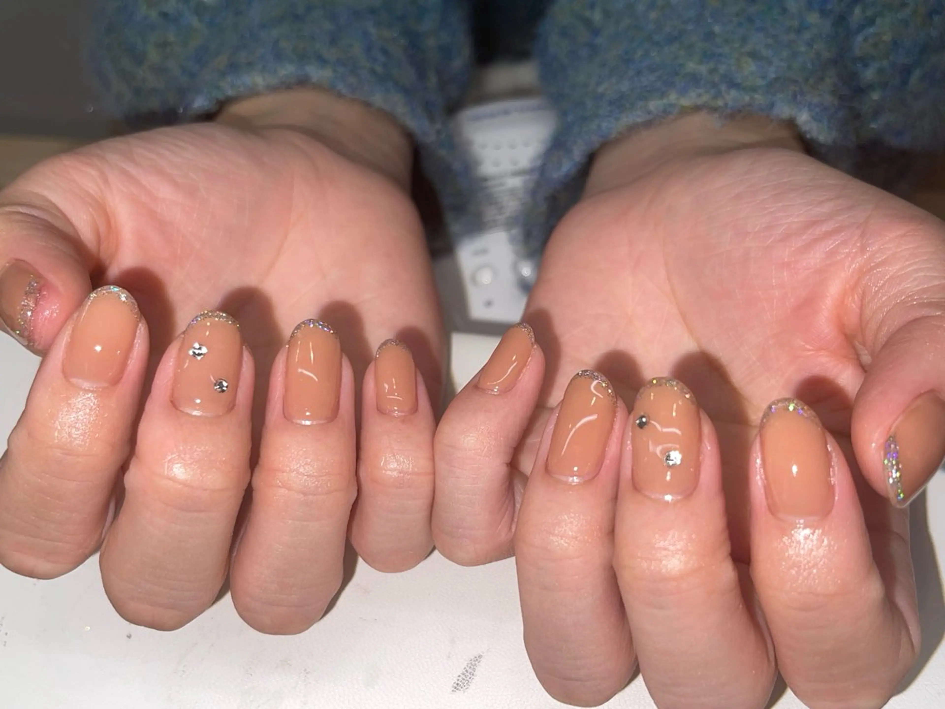 ネイル フラッシュネイル フレンチネイル キラキラネイル ラメ(グリッター) Lutena💅🏽 伊藤のマツエク・マツパデザイン