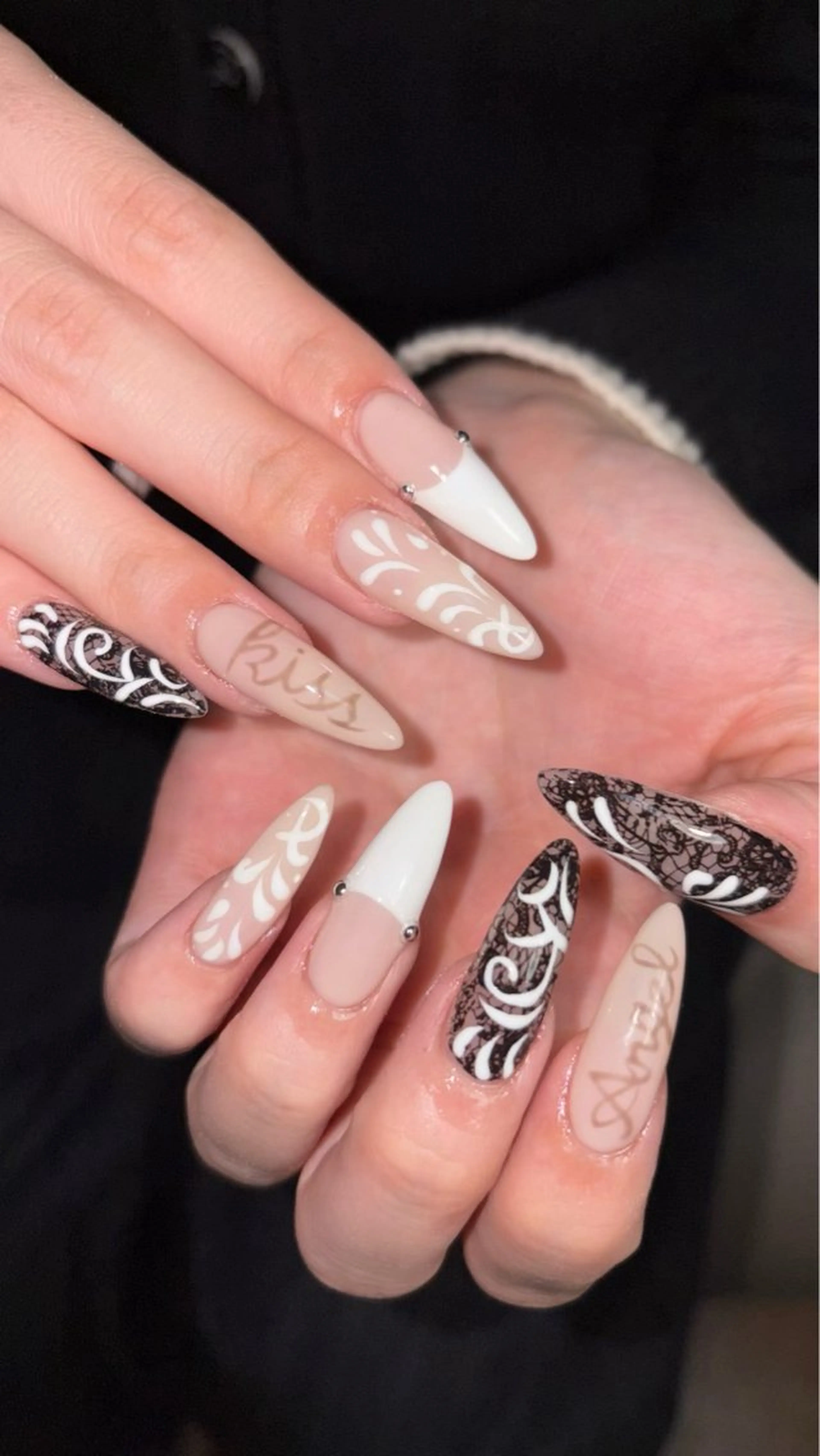 ネイル ハンドネイル ⟡.·coco⟡.· 12月予約受付中のネイルデザイン