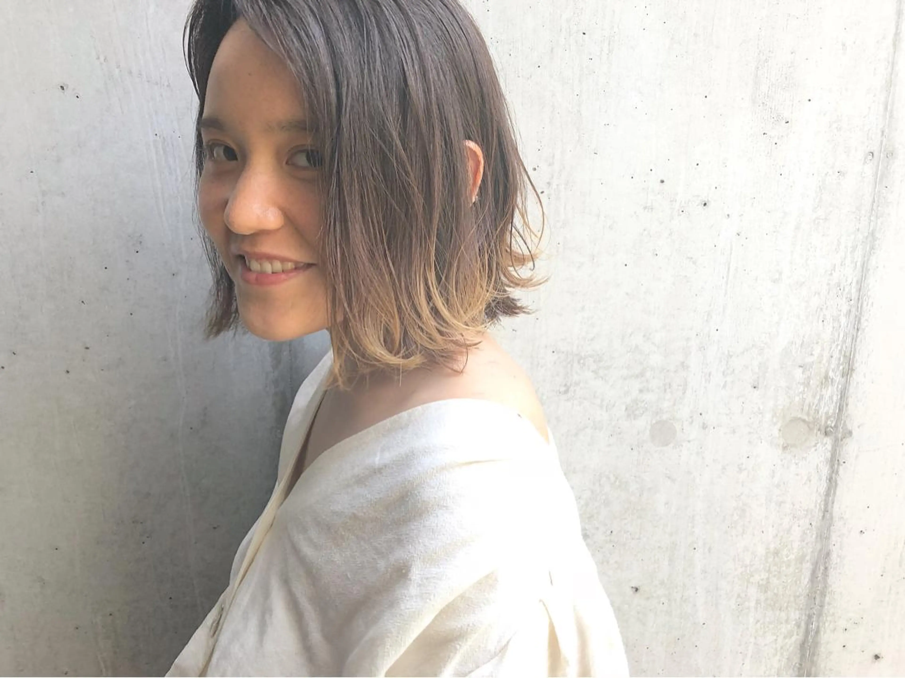 ミディアム カラー ヘアアレンジ ブリーチ グラデーションカラー カット ヘアカラー YAWN所属・YAWN《ヨウン》 Yucaのその他イメージ