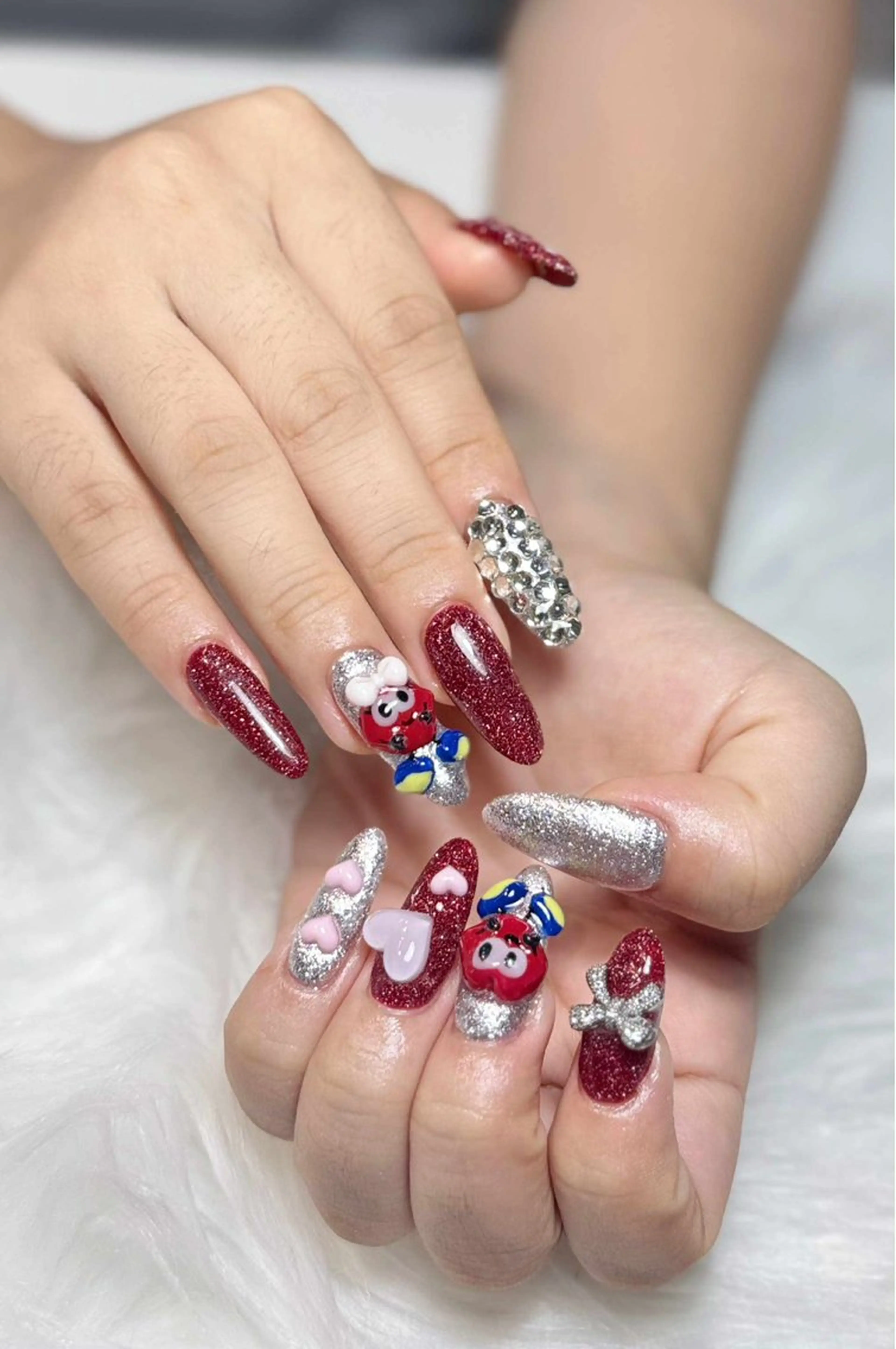 ネイル オーロラネイル チークネイル フットネイル フレンチネイル ジェルネイル ハンドネイル Nichi Nailsのネイルデザイン