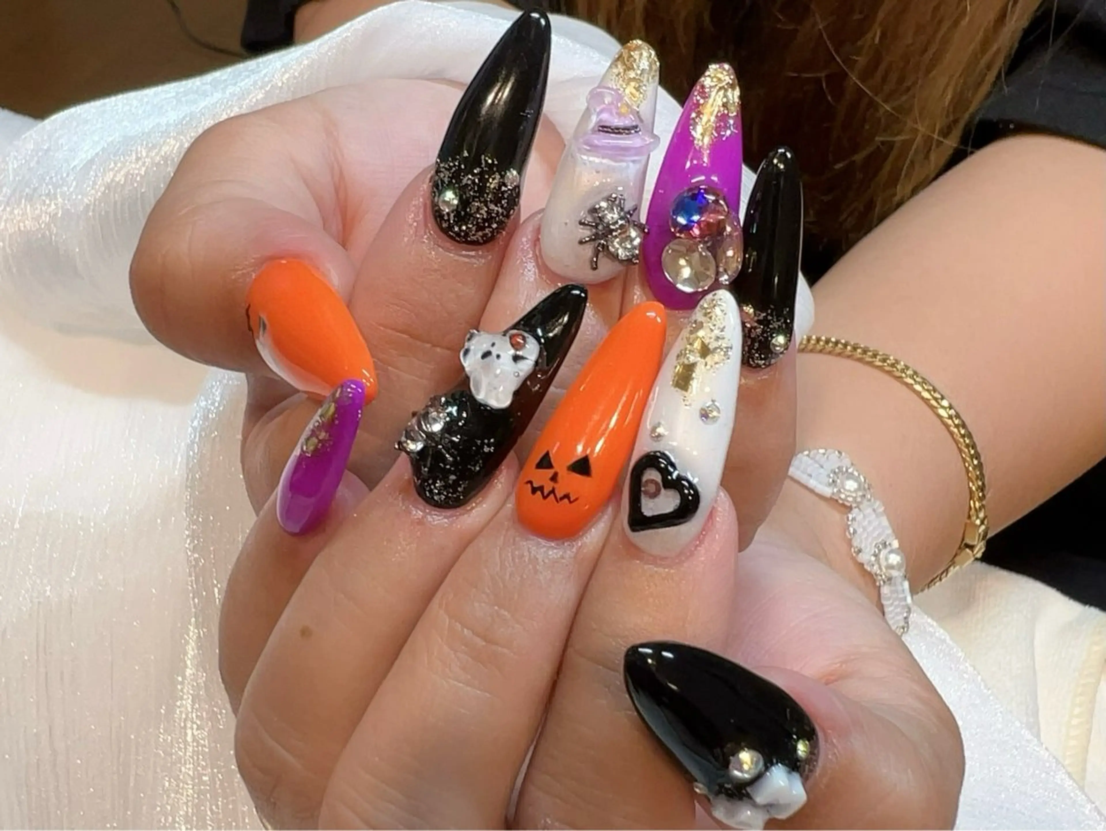 セミロング ハンドネイル 🐼panda nail所属・ロレイン ちゃんのネイルデザイン
