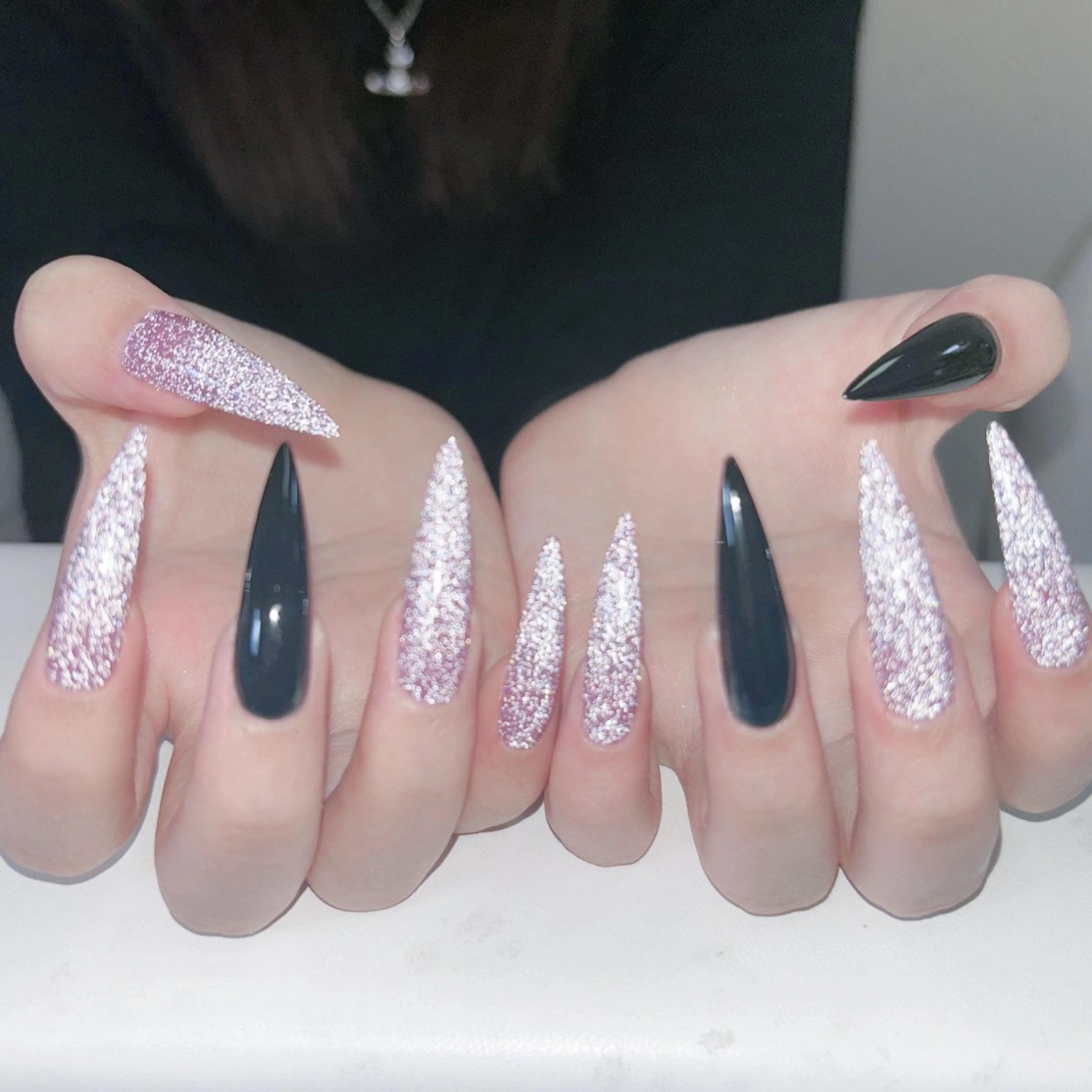 ネイル 成人式 ジェルネイル ロングネイル マグネットネイル ミディアムネイル ハンドネイル Momoa nail salon所属・MoMoA Nail ネイル長さ出し専門店のネイルデザイン