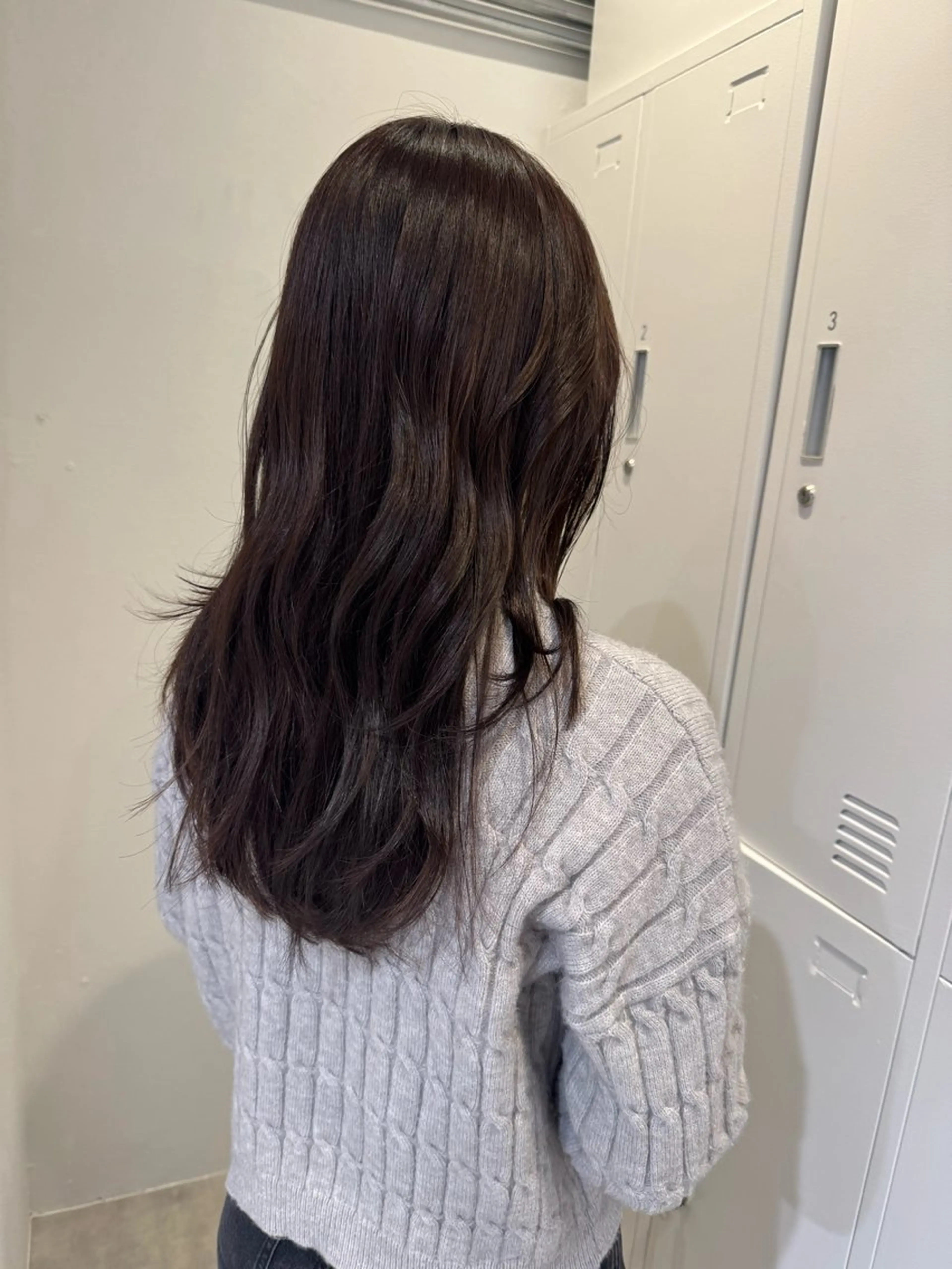 ロング カラー グレージュ パープルカラー パープルグレージュ レイヤーカット ヘアカラー 透明感×レイヤーカッ ト🌼kiraraのヘアスタイル