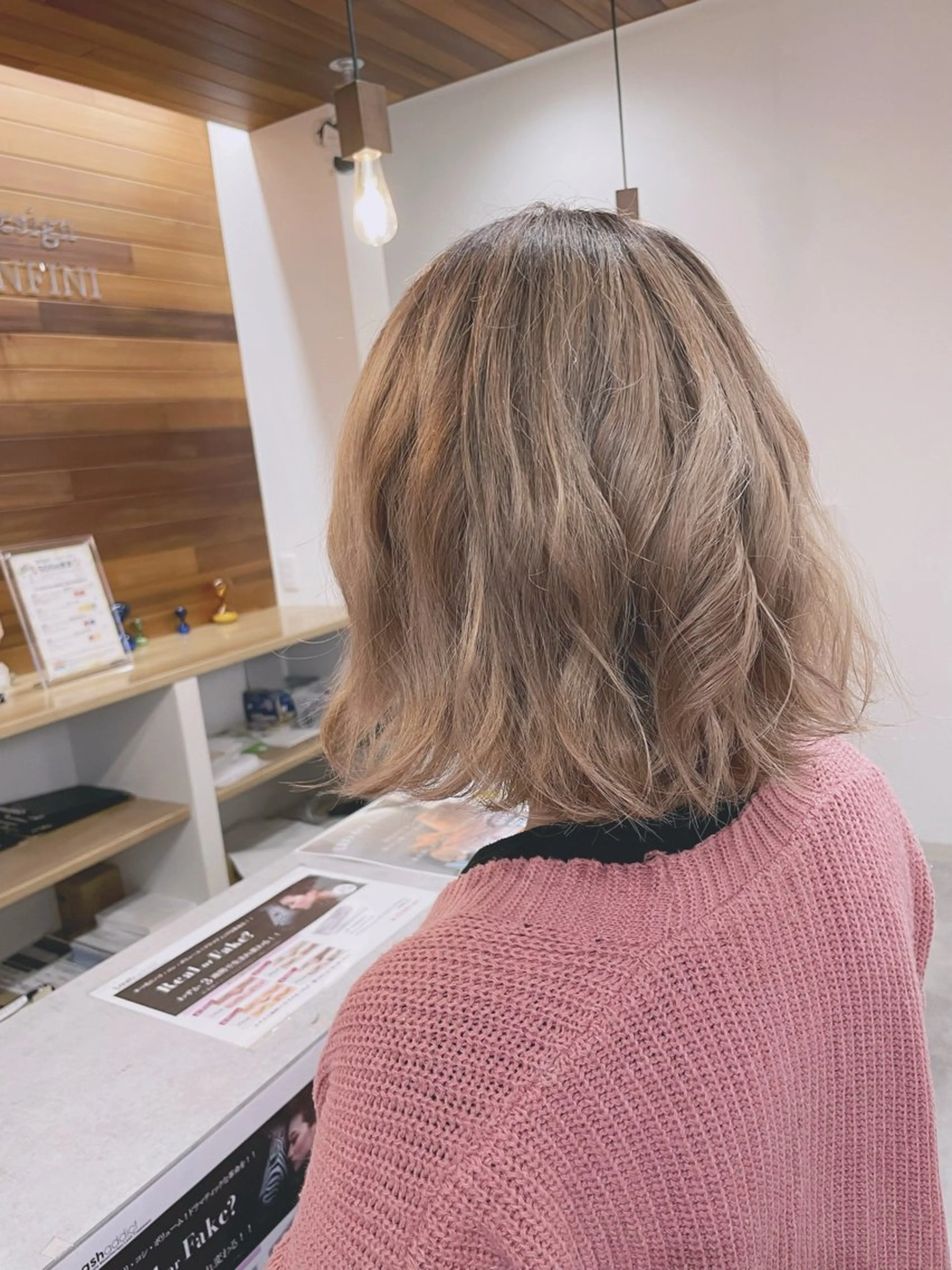 ミディアム カラー riddle hair(駒生)所属・山越 美裕樹のヘアスタイル