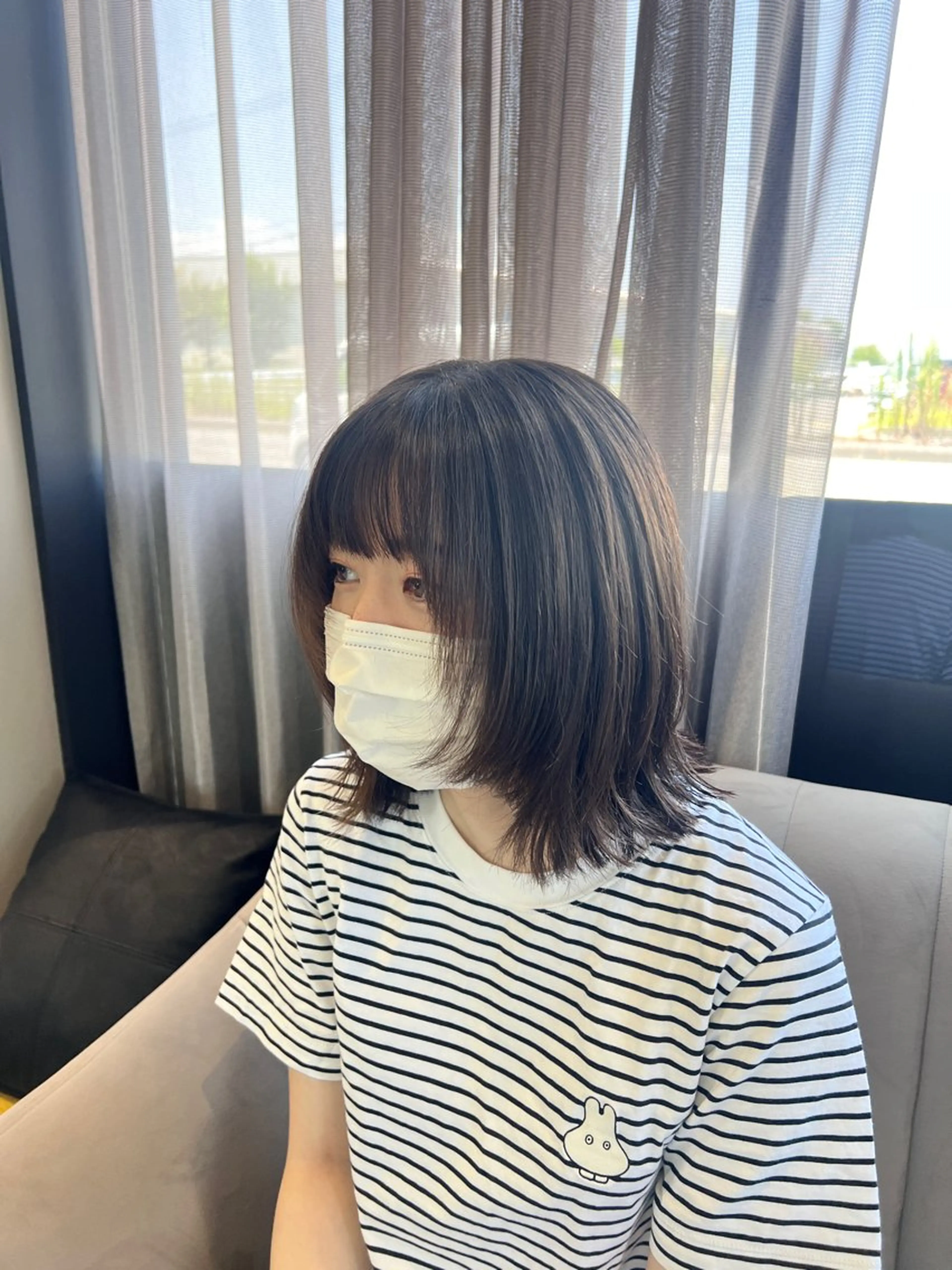 ミディアム ミディアムレイヤー レイヤーカット 志田 ほんのヘアスタイル