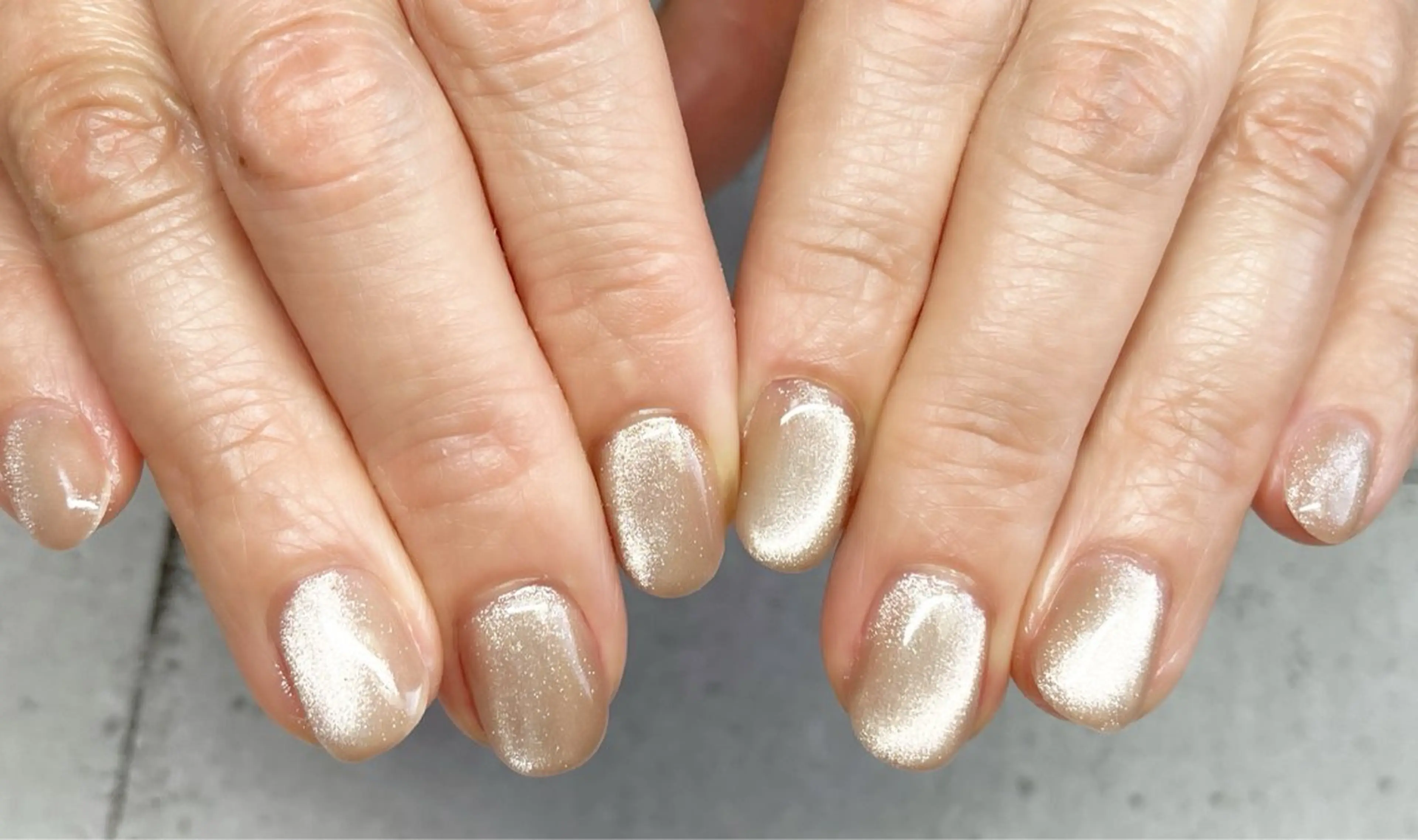 ネイル マグネットネイル マグネットワンカラー ワンカラーネイル ハンドネイル Nail salon sowa-eのネイルデザイン