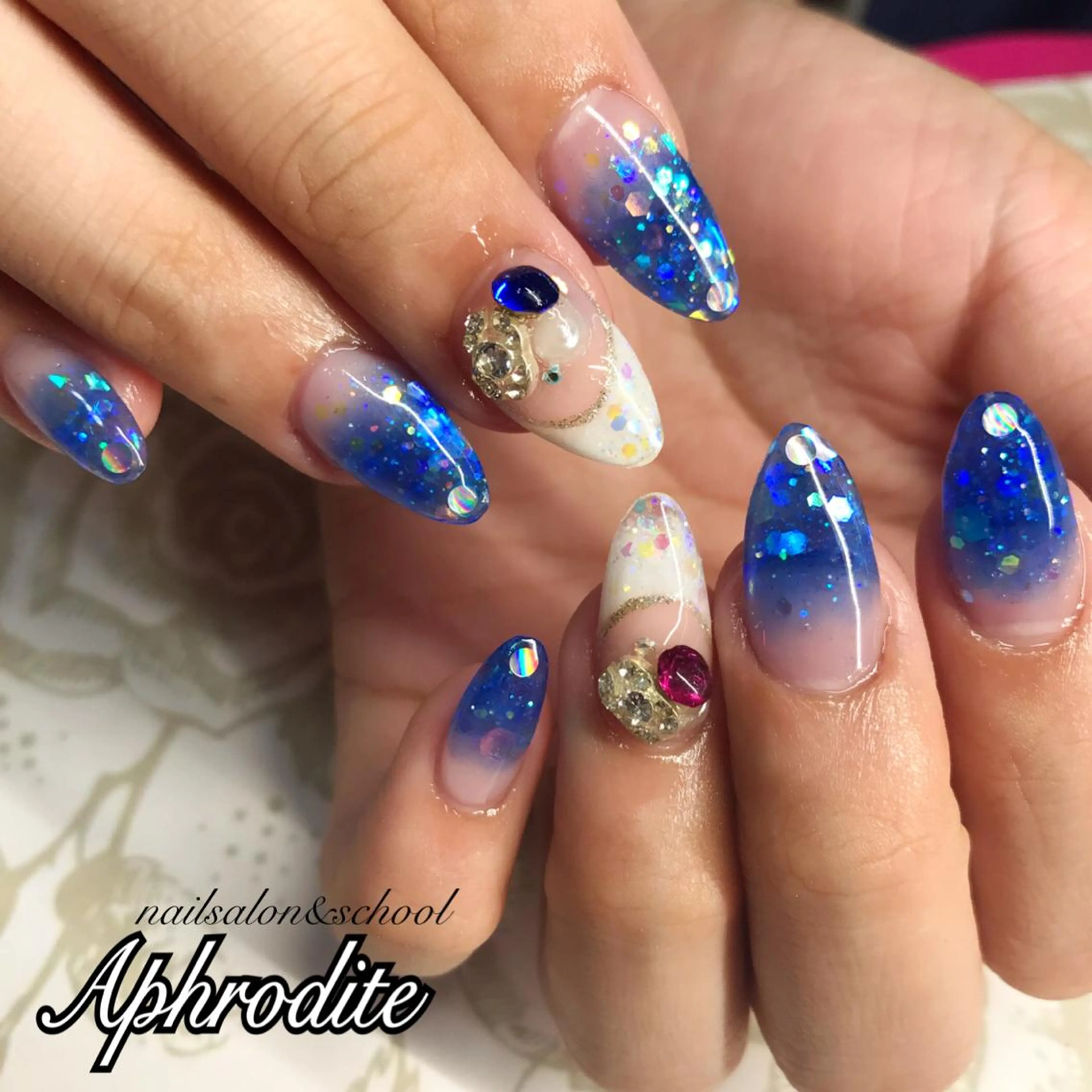 ネイル スカルプネイル シンプルネイル APHRODITE Nagisaのネイルデザイン