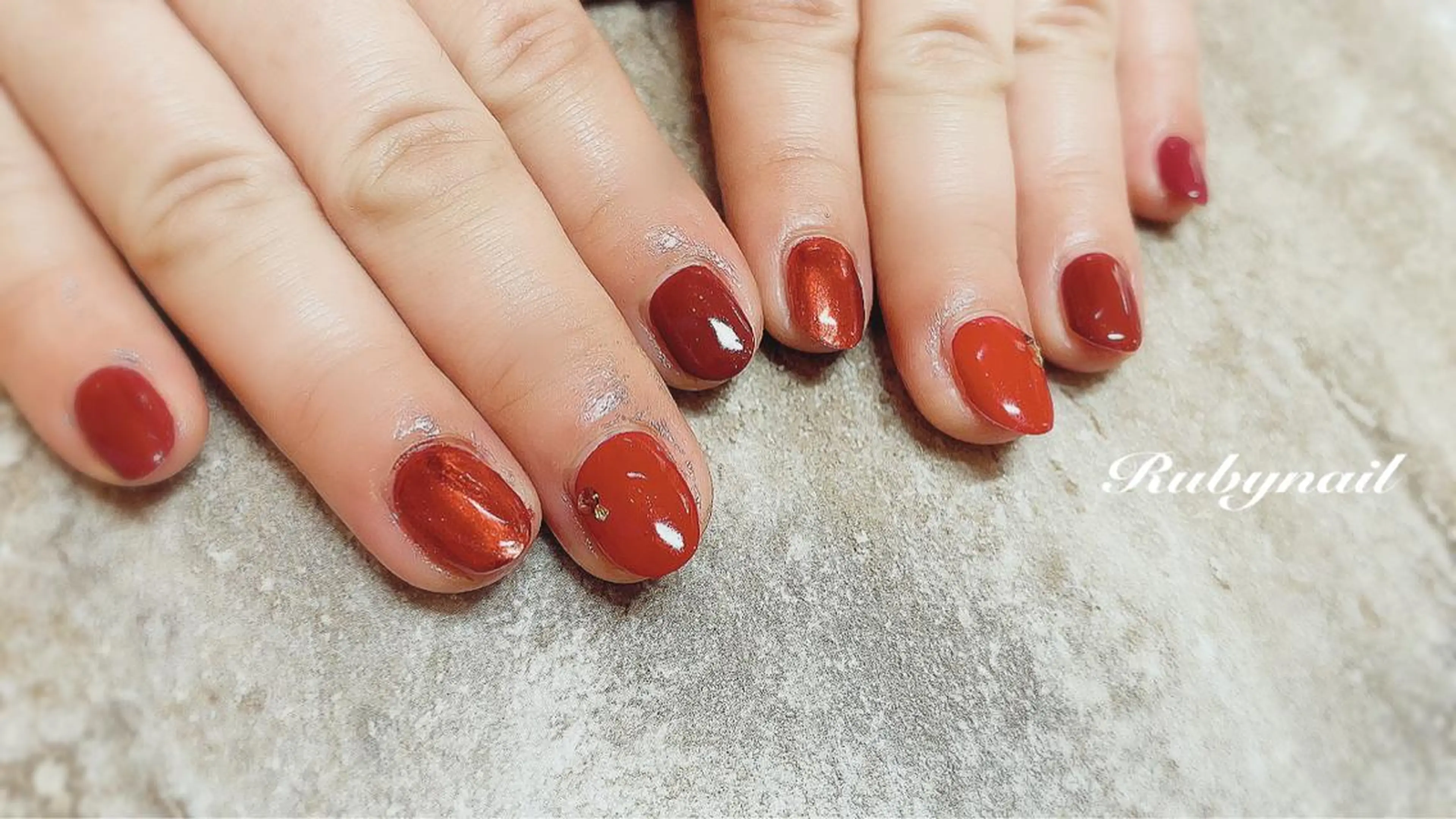 ネイル 赤色 バレンタイン Rubynail所属・プライベートサロン Rubynailのネイルデザイン