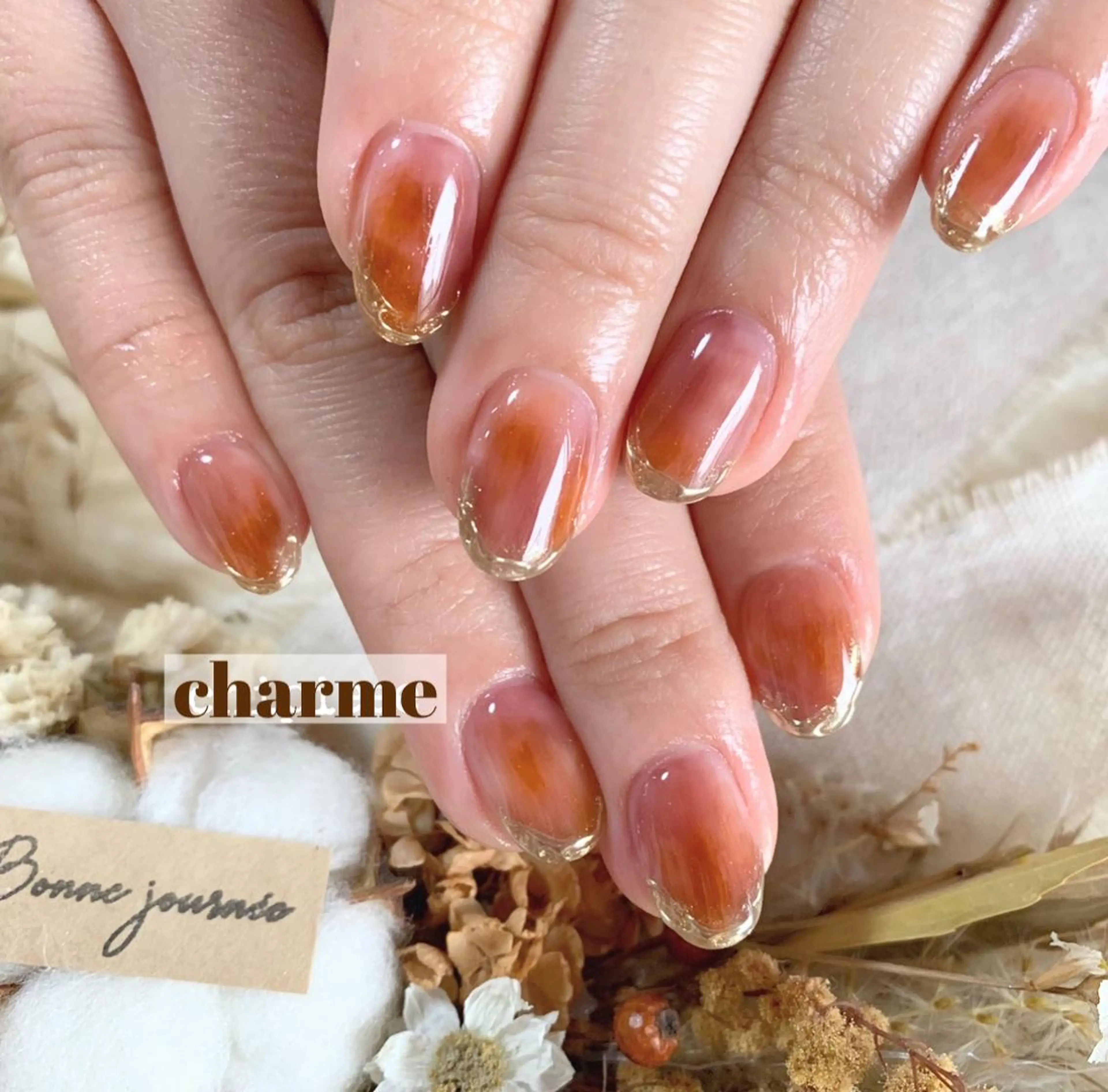 ネイル シンプルネイル charme所属・. SHIORIのネイルデザイン