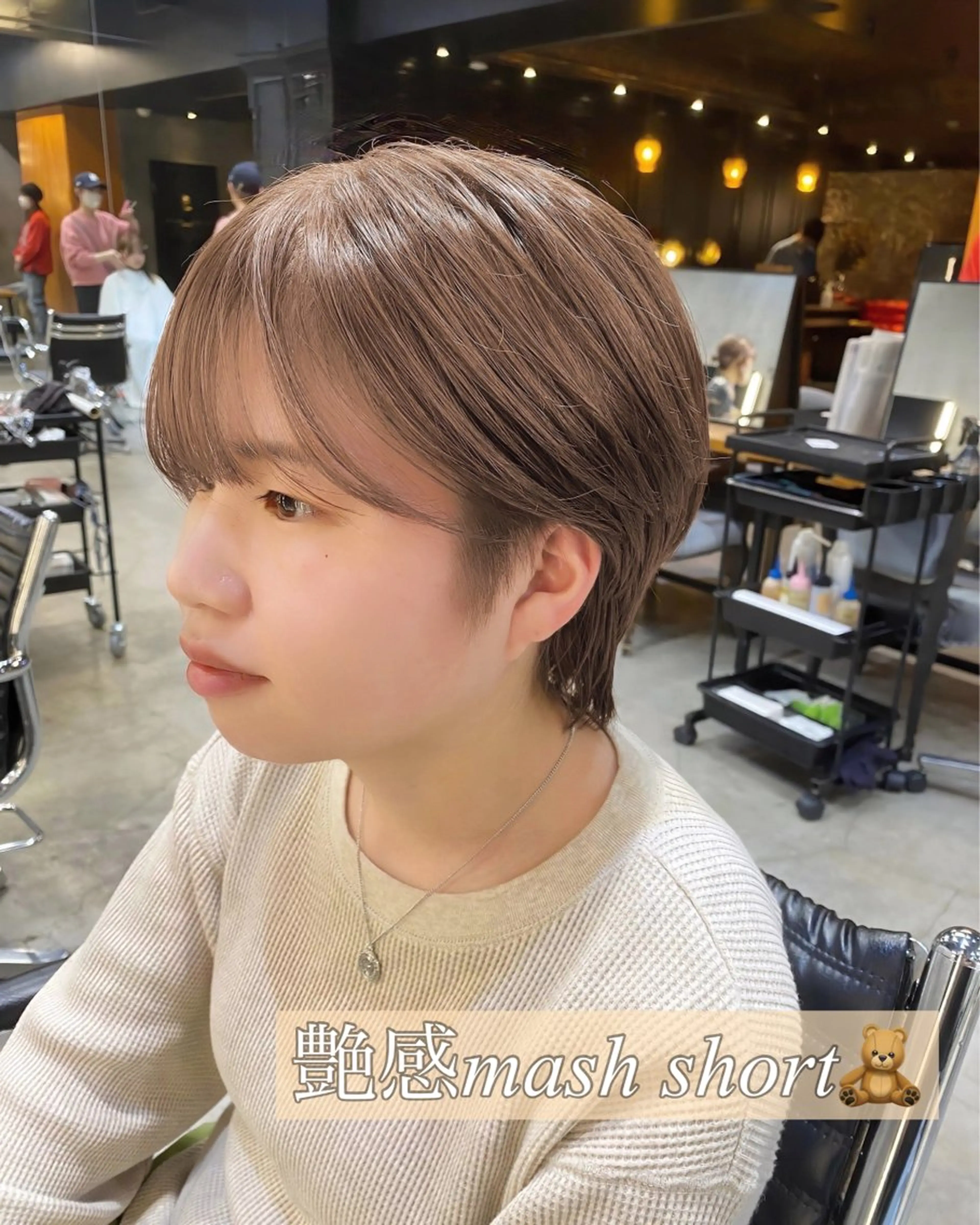 ショート カラー ショートボブ ベージュカラー ボブ ショートヘア カット ヘアカラー ブリーチなしダブル カラー🧸🐺陽介のヘアスタイル