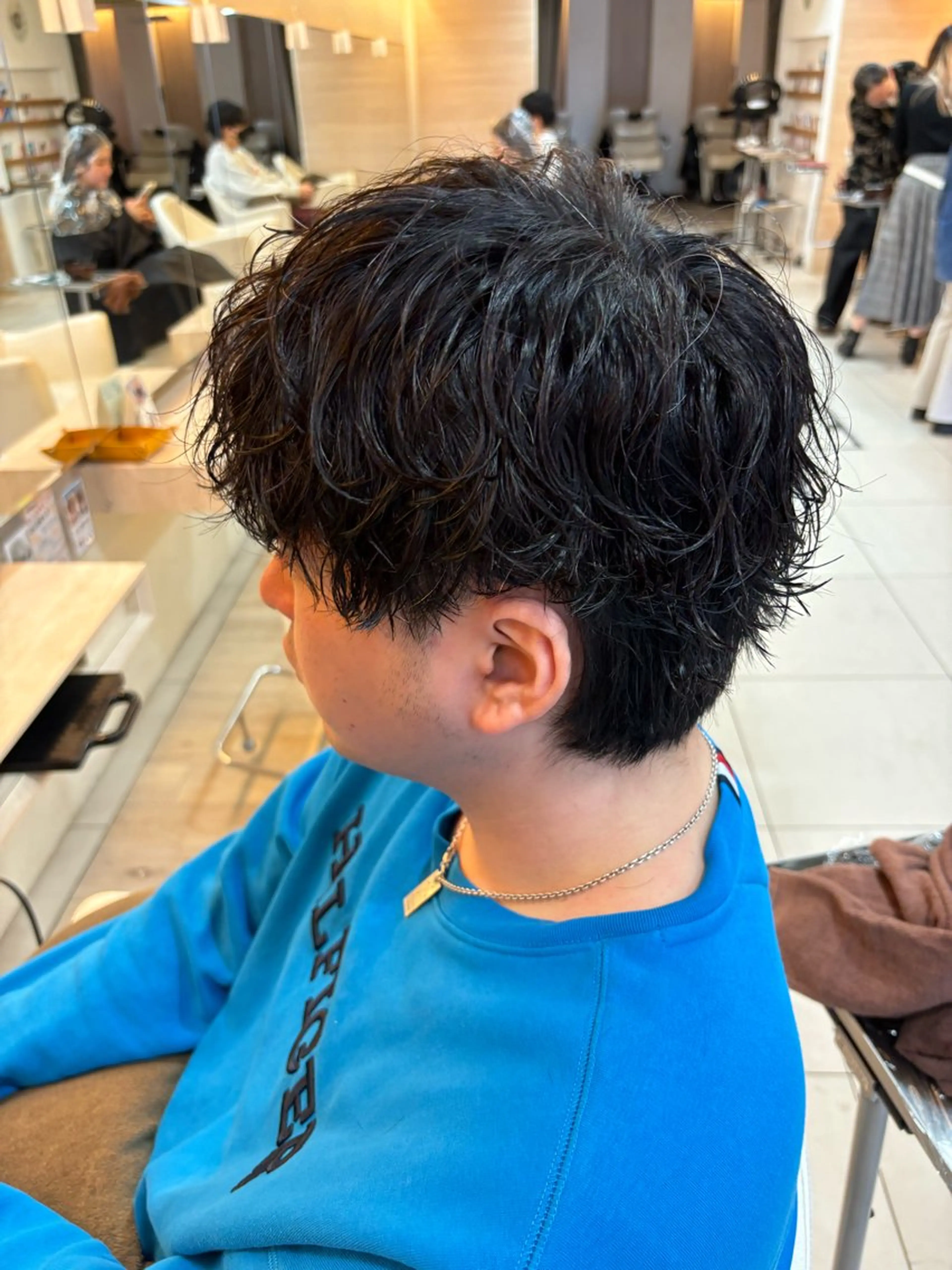 ショート カラー パーマ ヘアアレンジ メンズ キッズ アップバング センターパート メンズハイライト カルマパーマ メンズ韓国風 🫧Selene SHOGO🫧のヘアスタイル