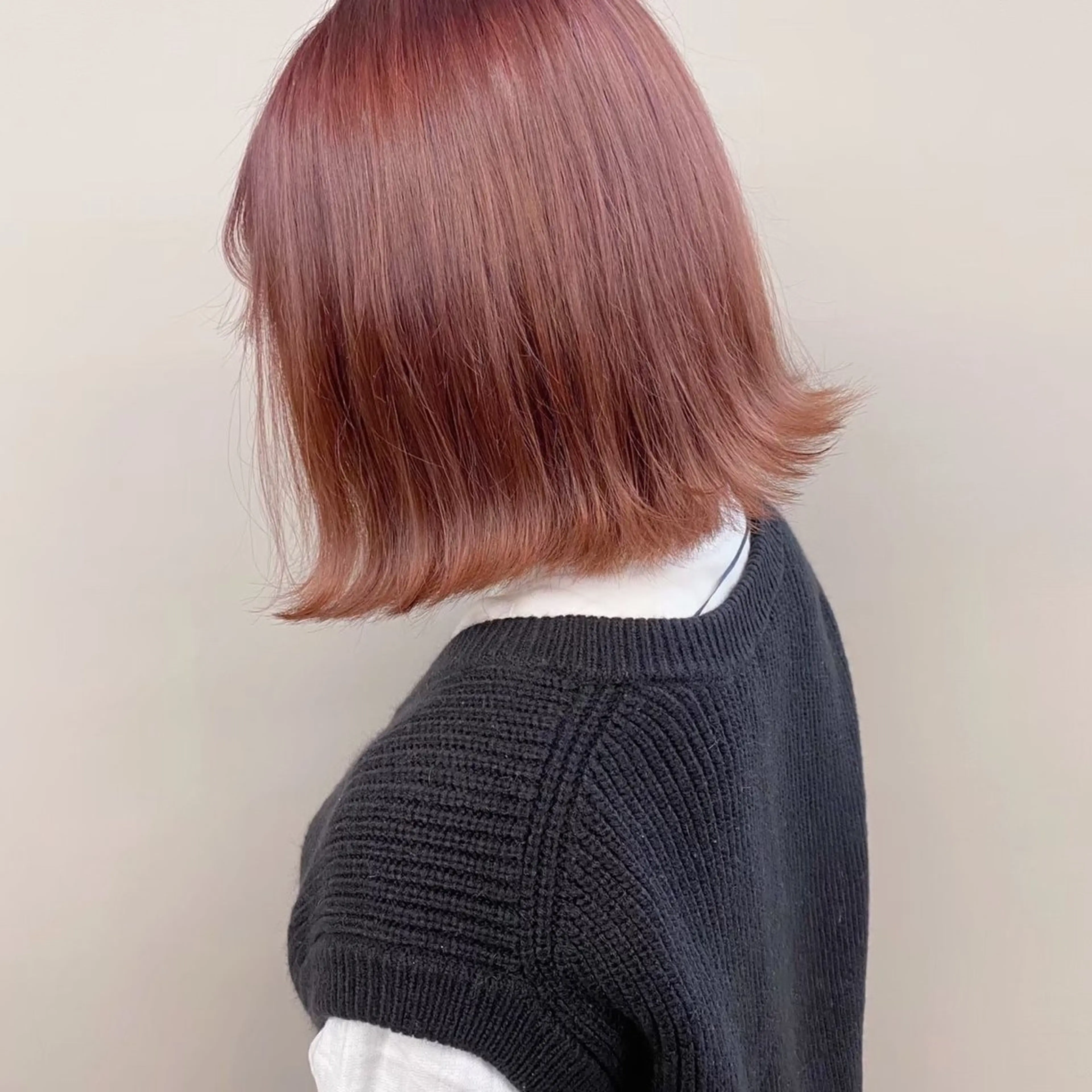 カラー ハルナ /ボブカットモデルのヘアスタイル