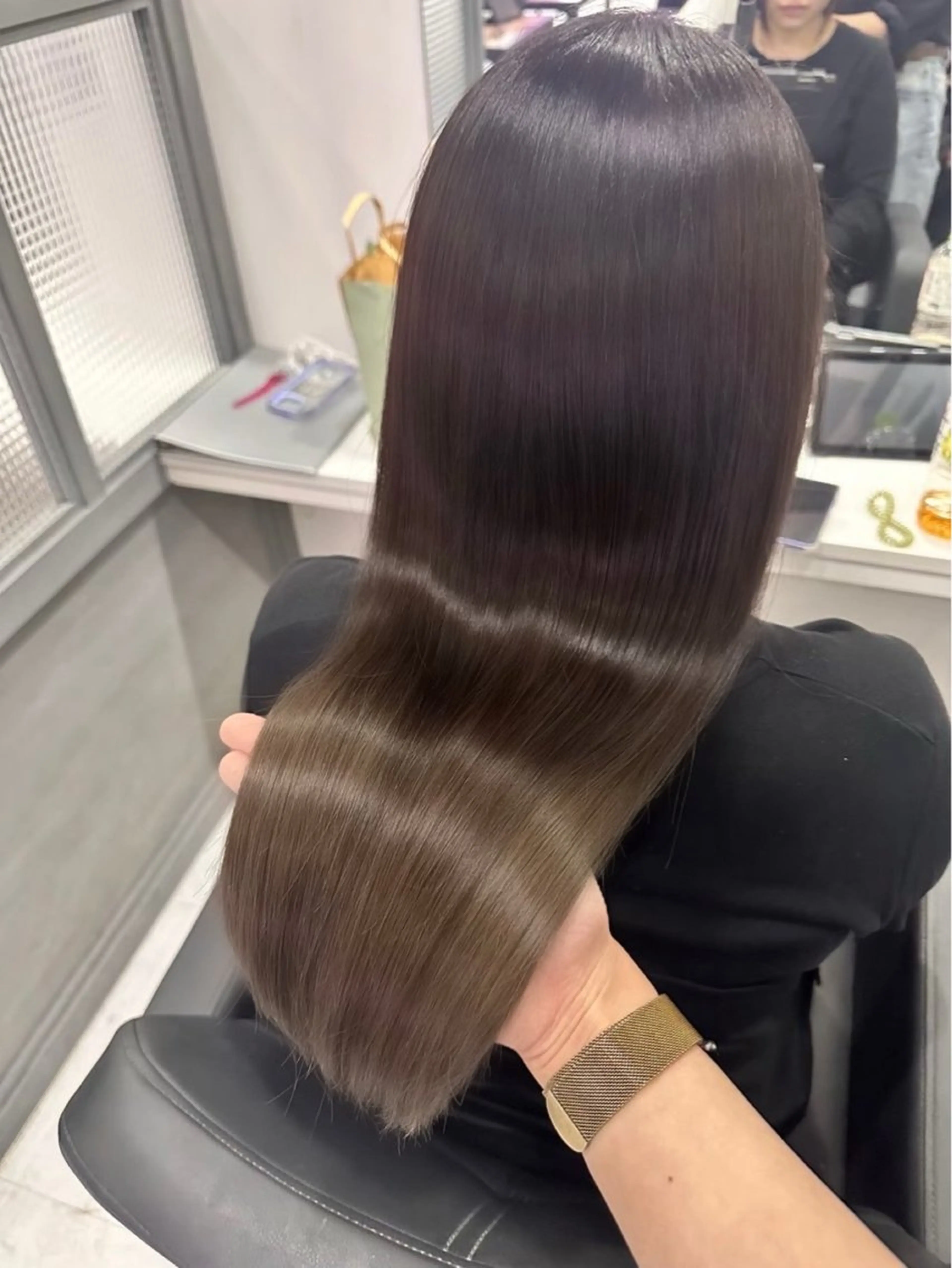 ロング カット ヘアカラー トリートメント 髪質改善/艶髪/ レイヤーカットゆうまのヘアスタイル