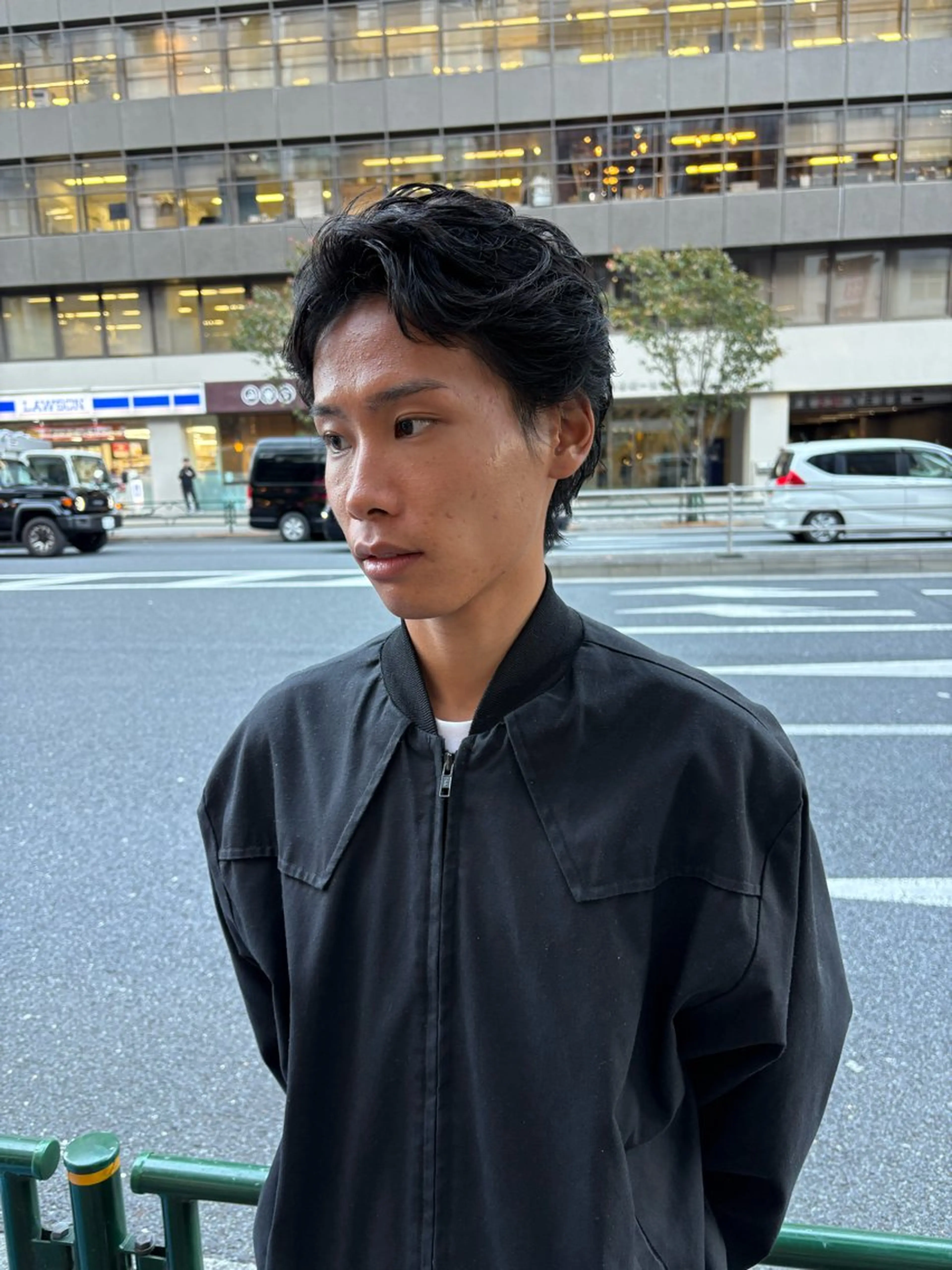 ショート パーマ メンズ メンズブリーチ フェザーパーマ メンズハイライト メンズインナーカラー メンズパーマ カット パーマ トリートメント charme所属・💈メンズ特化 /伊藤大輝💈のヘアスタイル