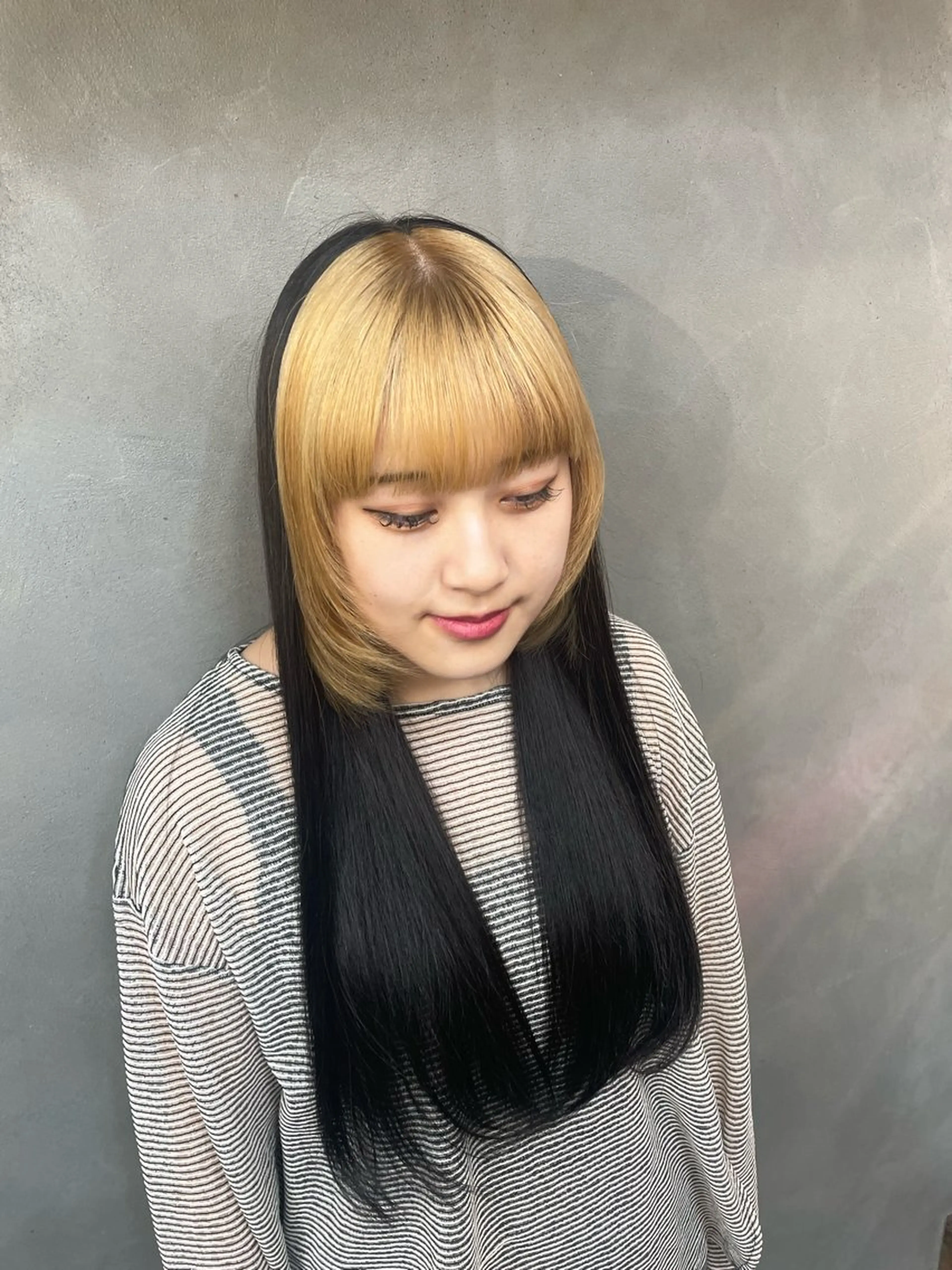 ロング カラー デザインカラー ヘアカラー TNB TOKYO所属・Insta 指名 No.1KURUMIのヘアスタイル