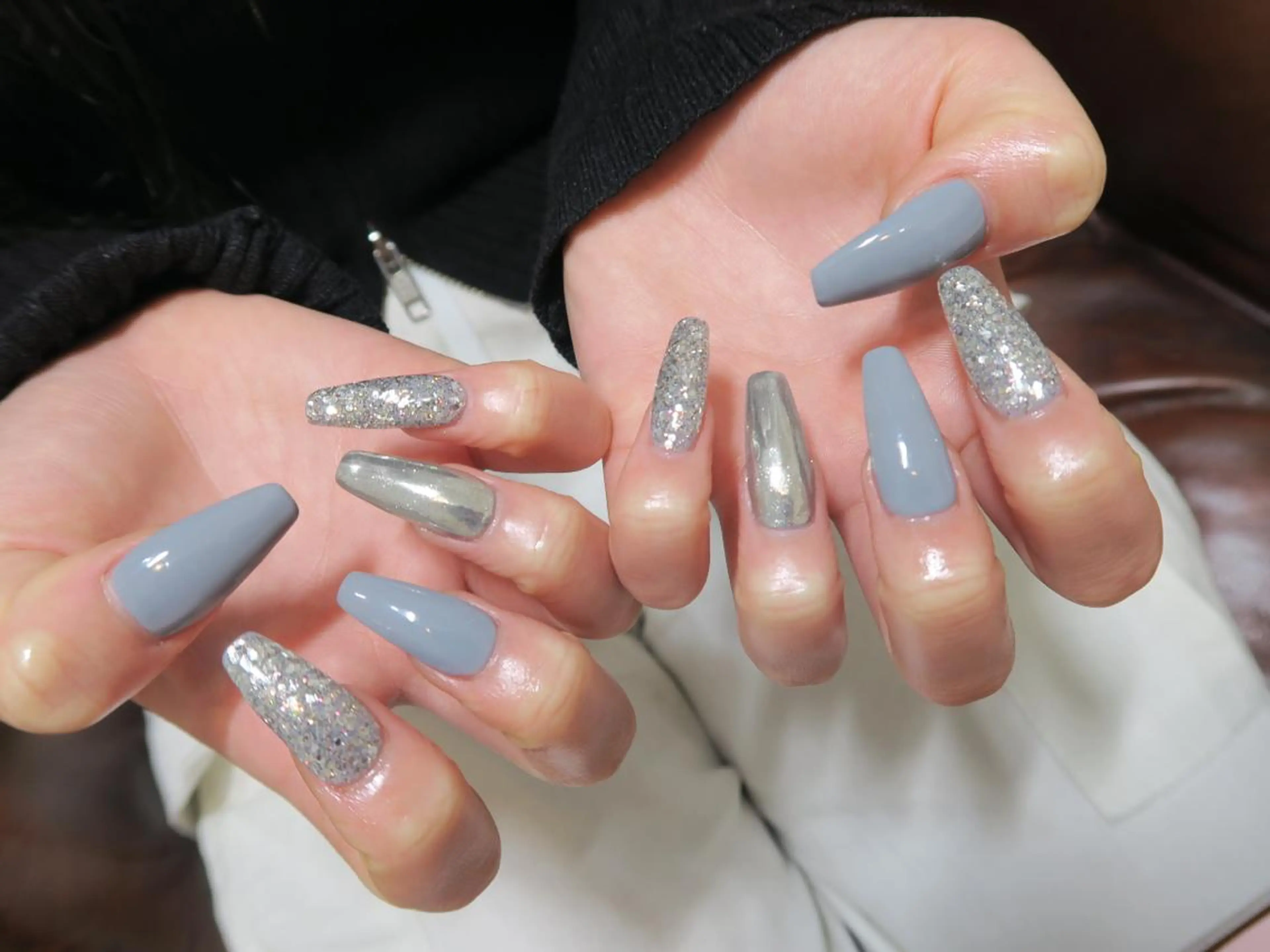 ネイル ハンドネイル gloss nail 代々木上原のネイルデザイン