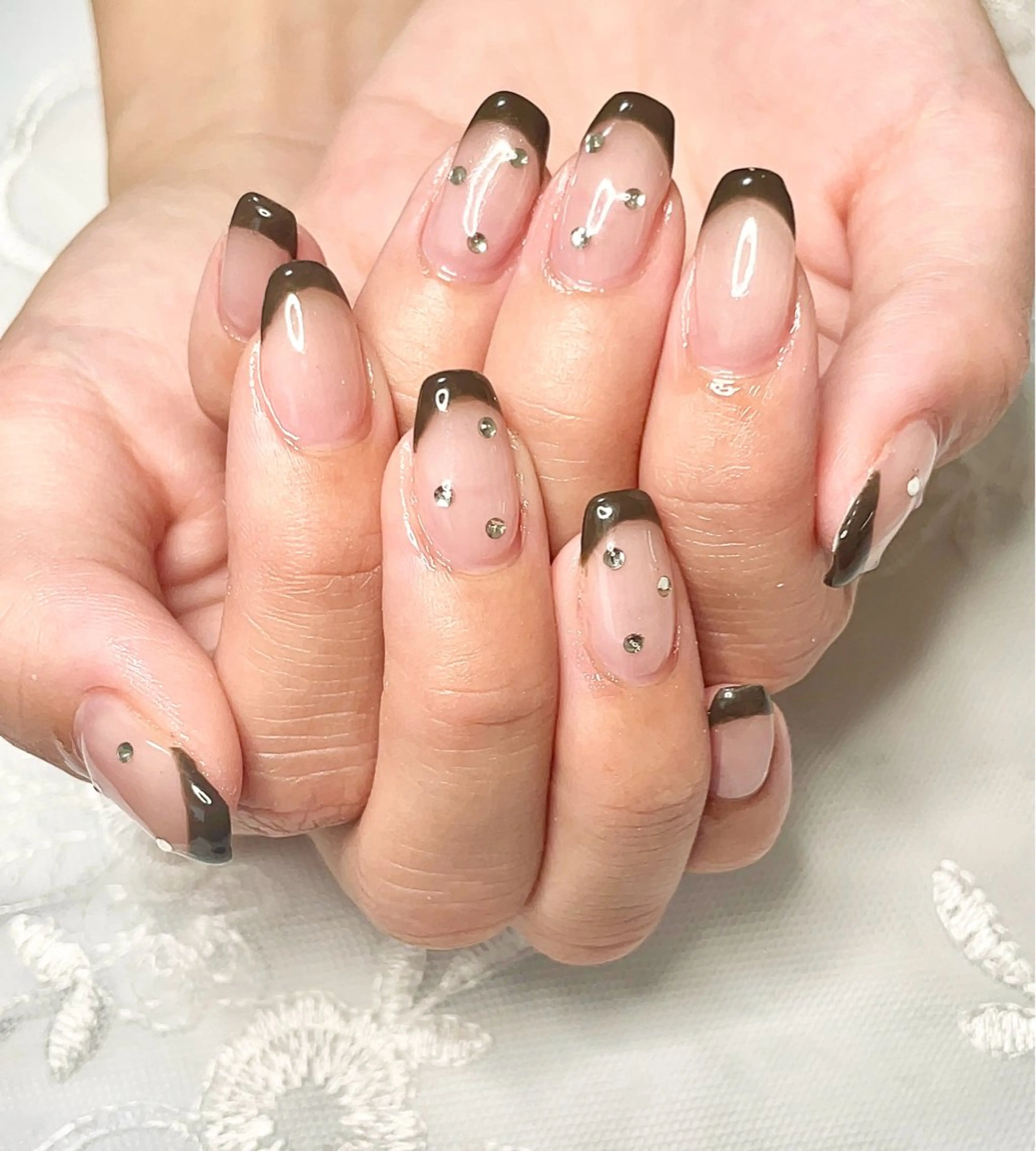 ネイル クリアネイル フレンチネイル ストーンネイル Nail Salon Repos【ルポ】のネイルデザイン