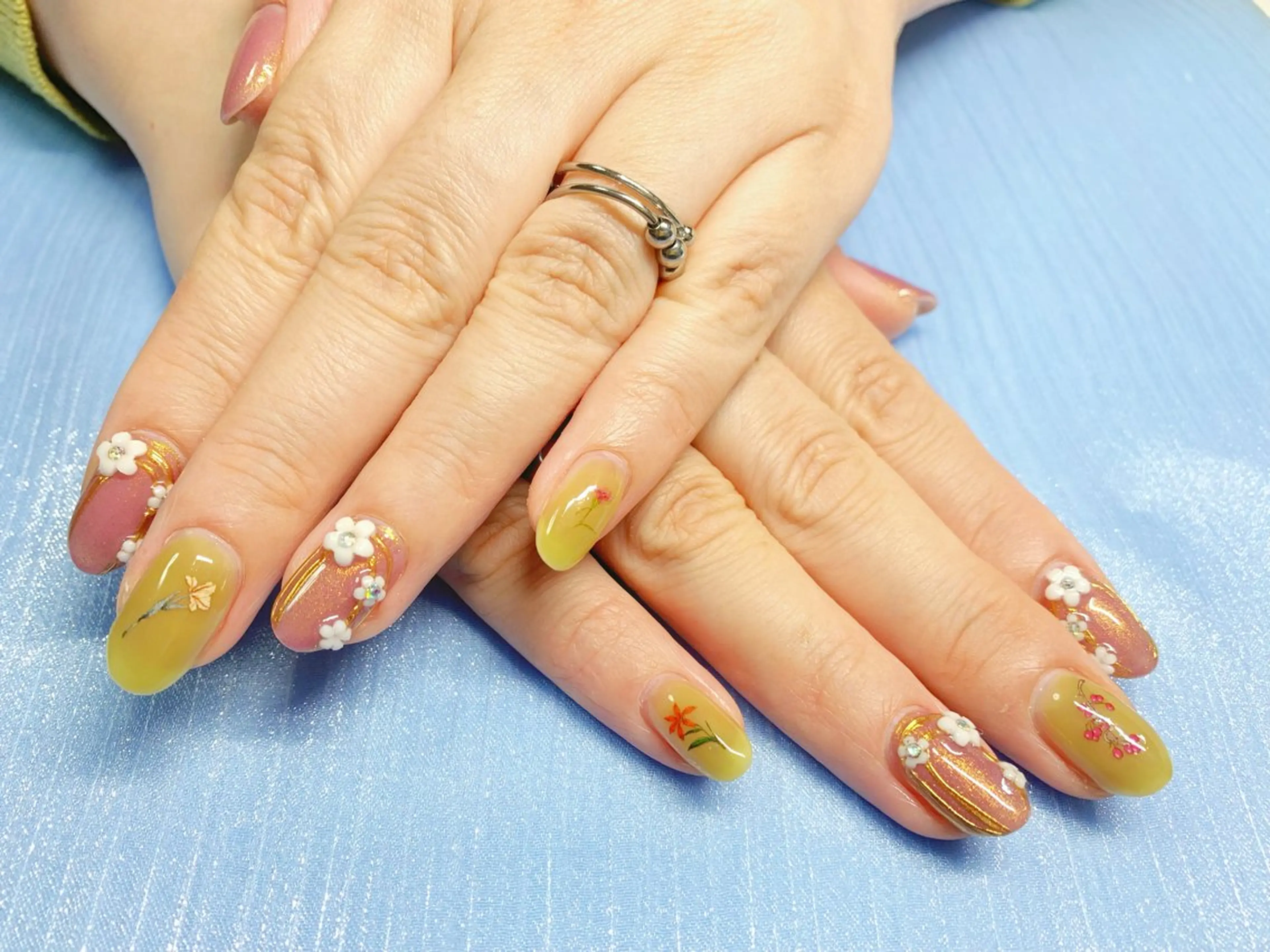 ネイル ハンドネイル Lino Nailのネイルデザイン