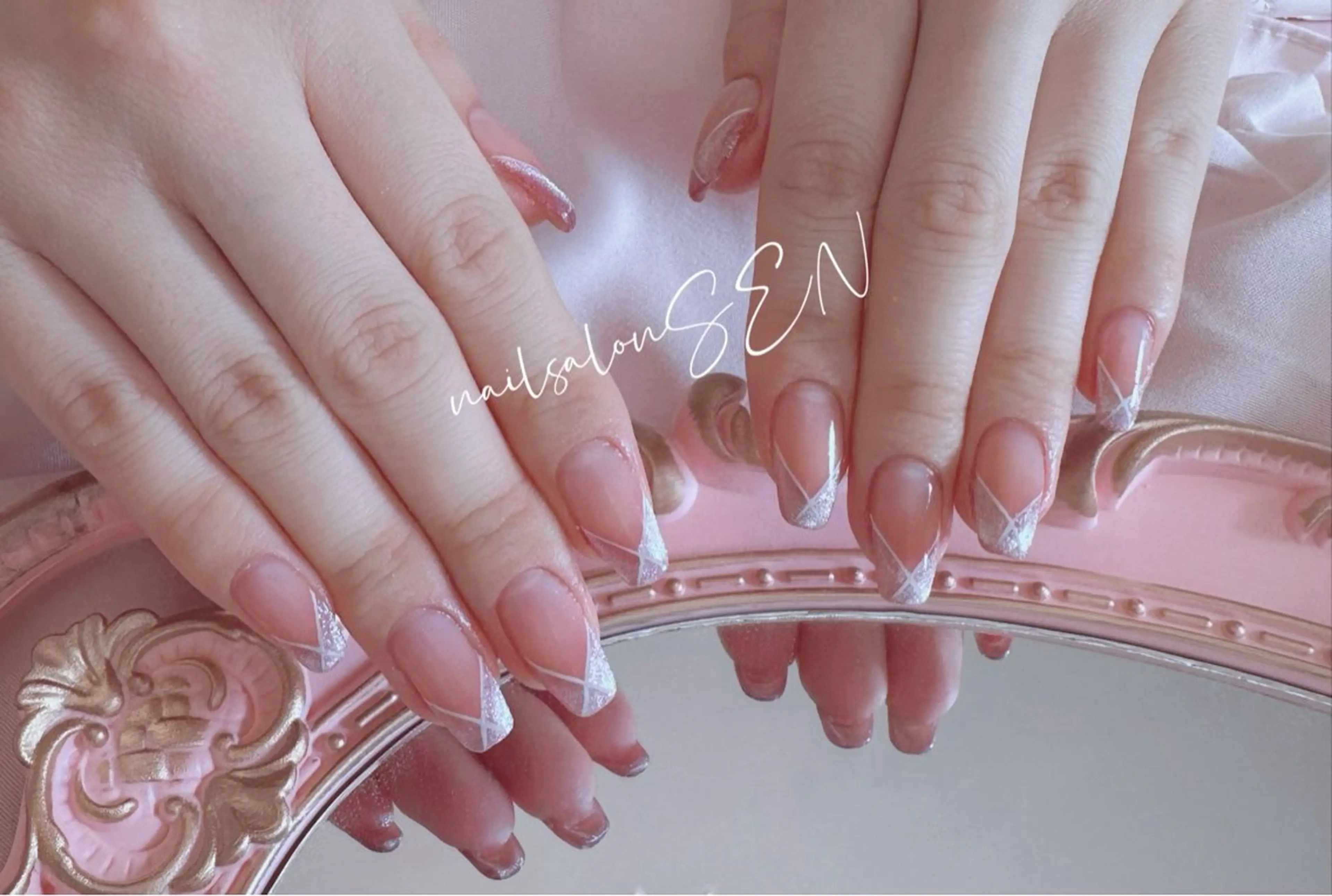 ネイル フレンチネイル マグネットネイル nailsalonsen所属・nail salon SENのネイルデザイン